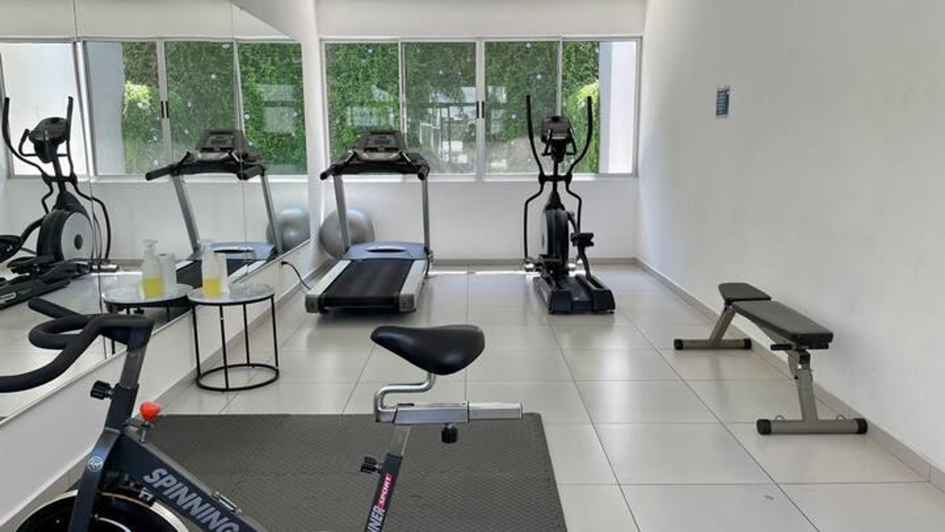 APARTAMENTO EN VENTA SANTA ANA NOVA LOFTS SANTA ANA TOWN CENTER CITY PLACE HOSPITAL CLINICA BIBLICA HOSPITAL METROPOLITANO INVES