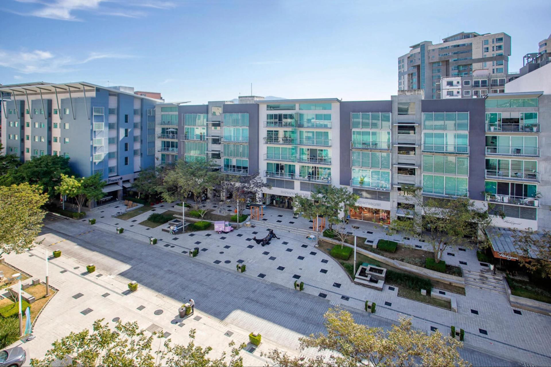 3rd floor - Avenida Escazu , Escazu, San Jose 2