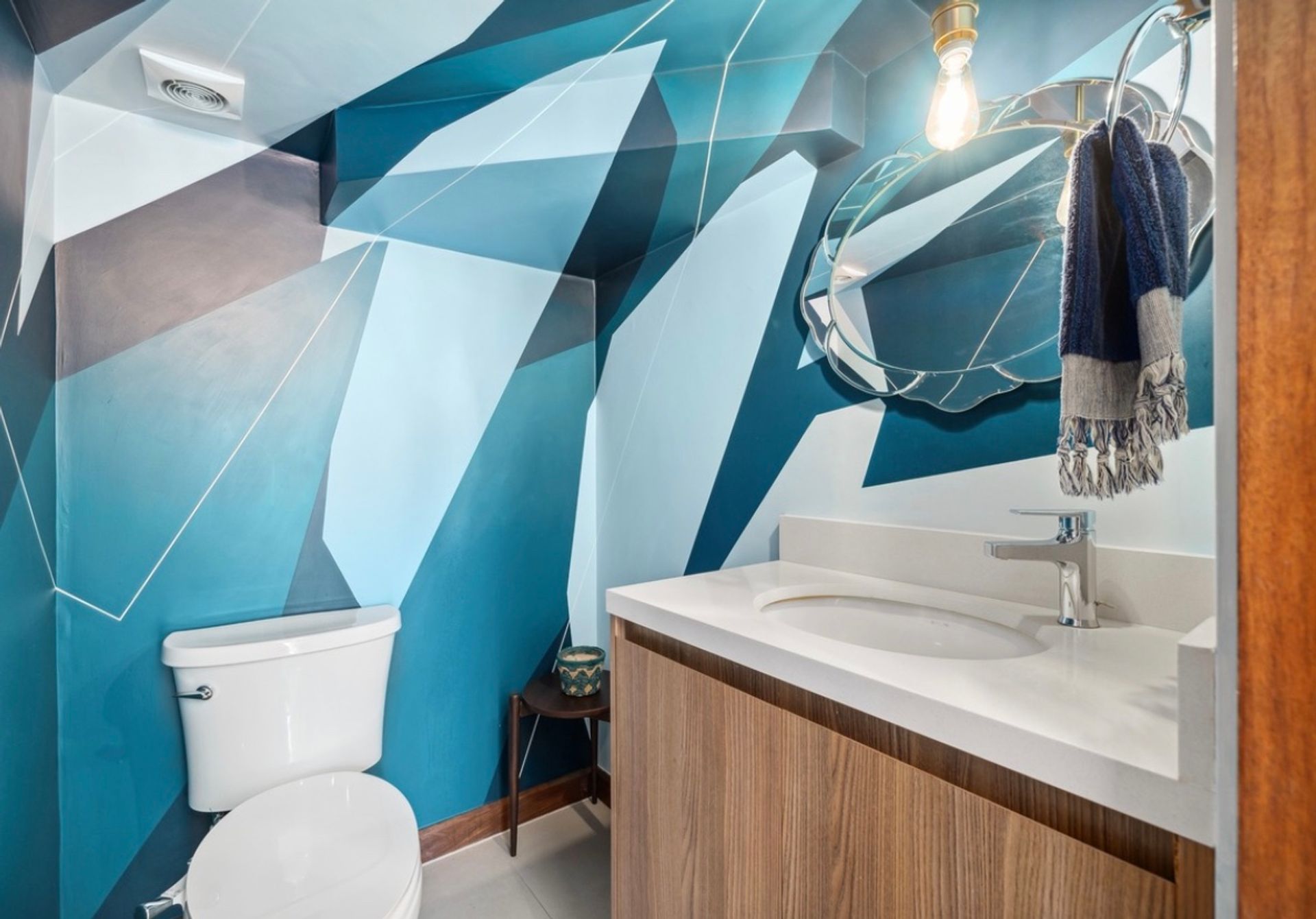 luxury real estate Costa Rica, luxury homes for sale Costa Rica, oceanfront property Costa Rica, beachfront homes Las Catalinas,