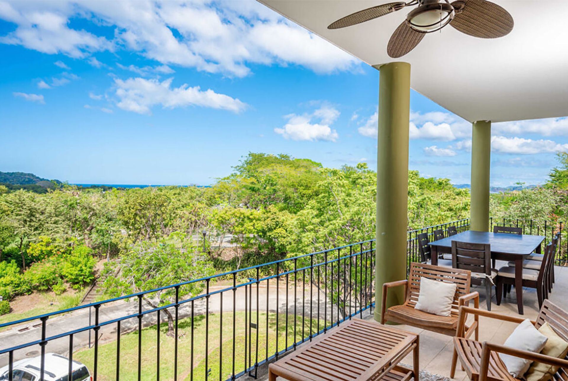 luxury condo Reserva Conchal, beachfront condo Costa Rica, Carao community condo for sale, turnkey condo Playa Conchal, ocean vi