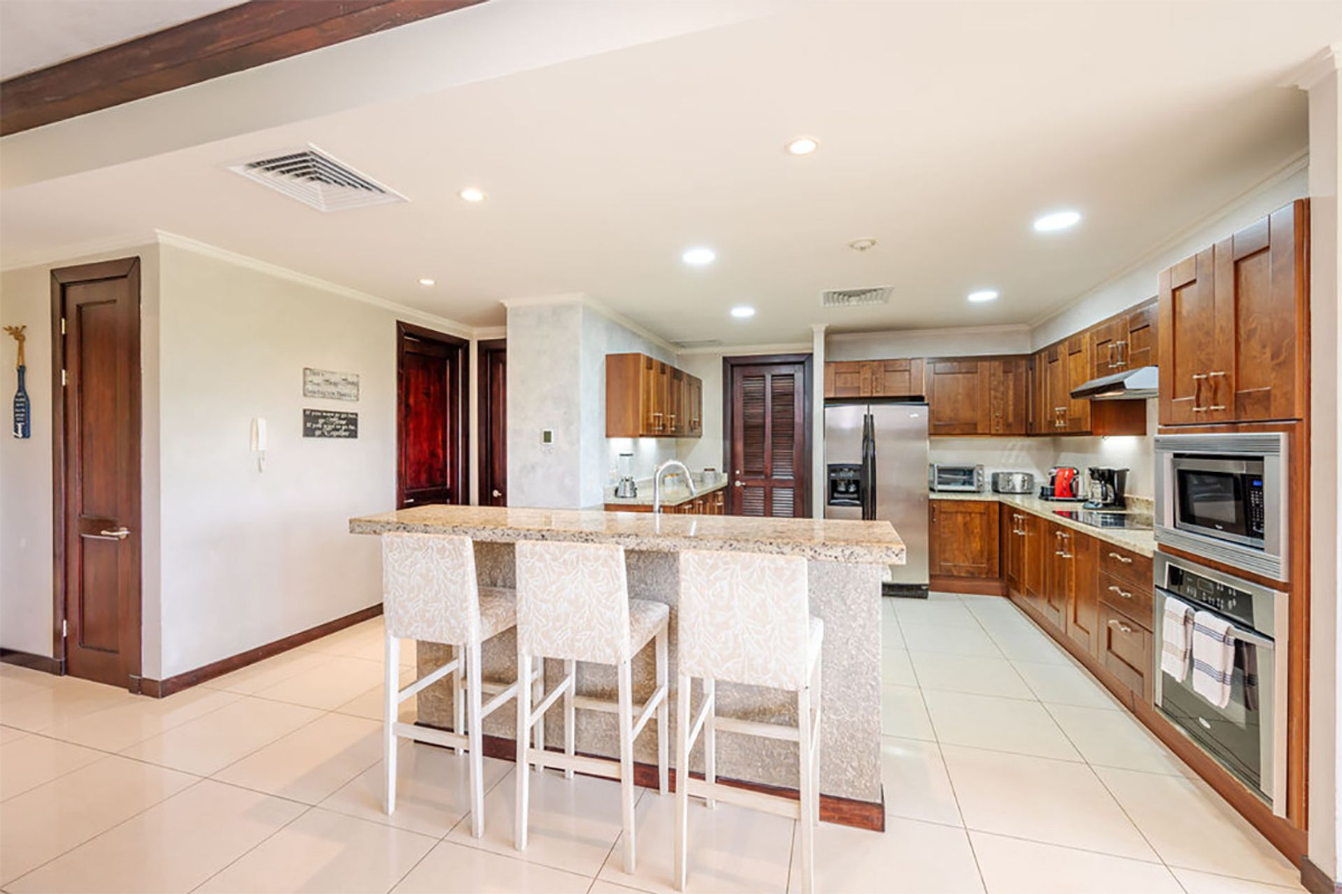 luxury condo Reserva Conchal, beachfront condo Costa Rica, Carao community condo for sale, turnkey condo Playa Conchal, ocean vi