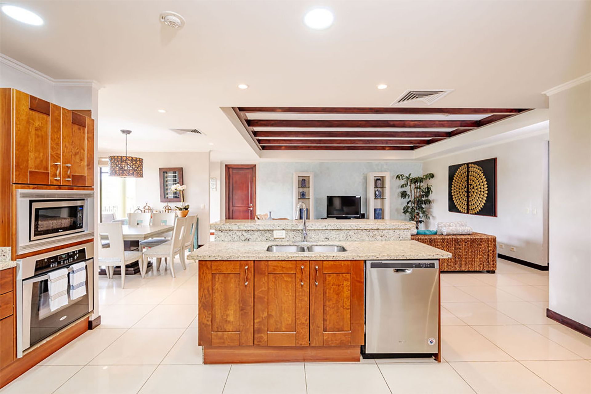 luxury condo Reserva Conchal, beachfront condo Costa Rica, Carao community condo for sale, turnkey condo Playa Conchal, ocean vi