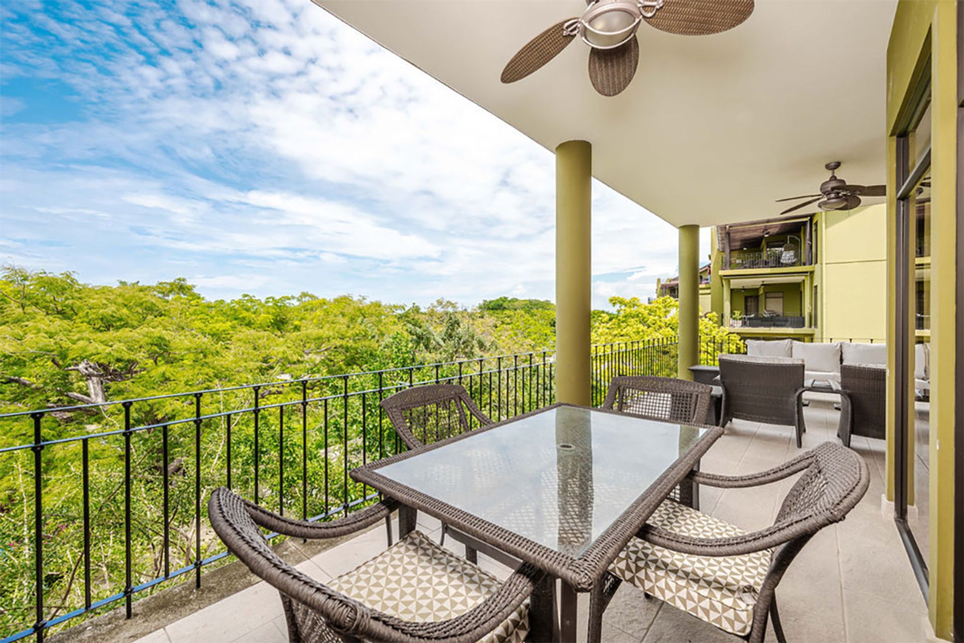 luxury condo Reserva Conchal, beachfront condo Costa Rica, Carao community condo for sale, turnkey condo Playa Conchal, ocean vi