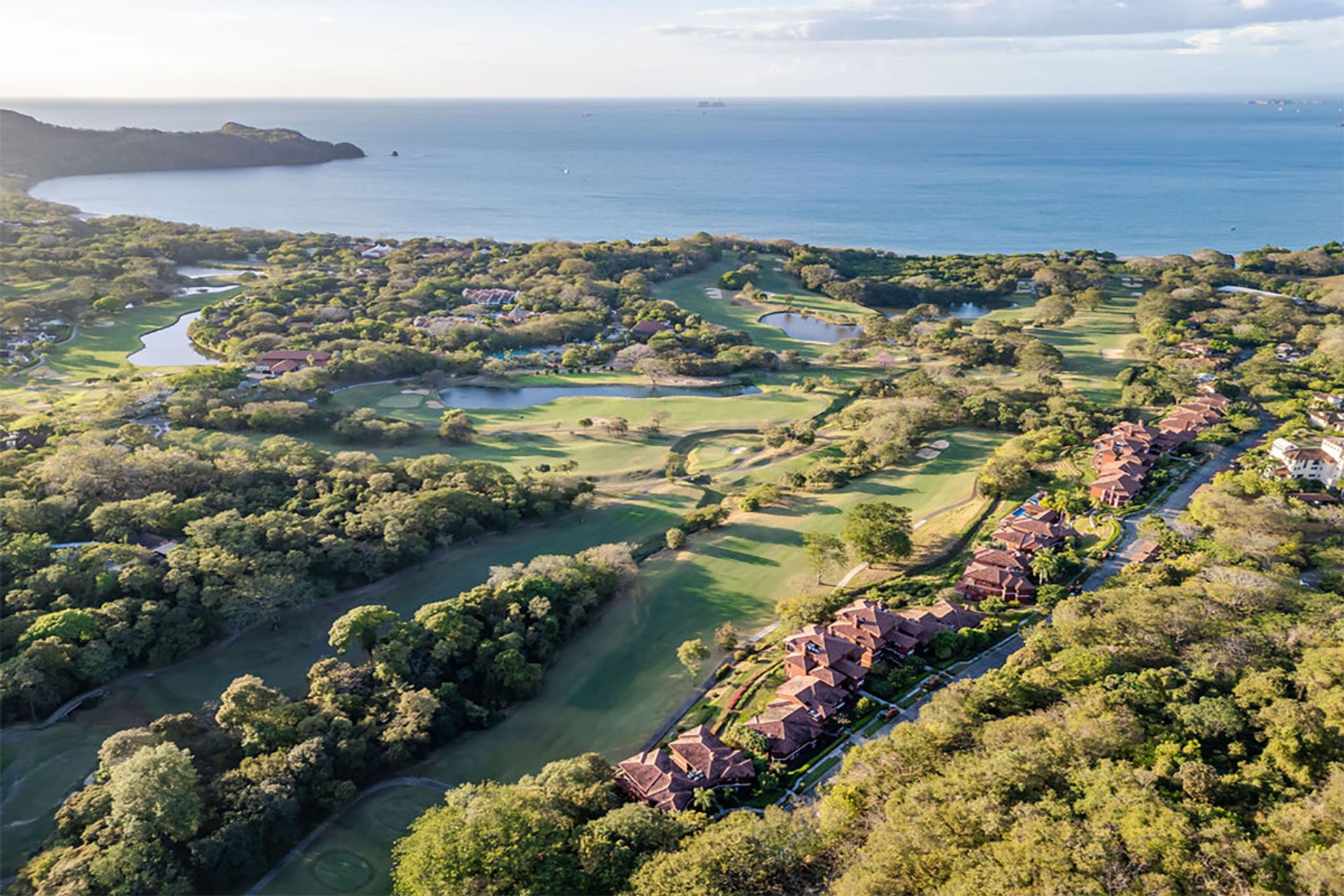 luxury condo Reserva Conchal, beachfront condo Costa Rica, Carao community condo for sale, turnkey condo Playa Conchal, ocean vi