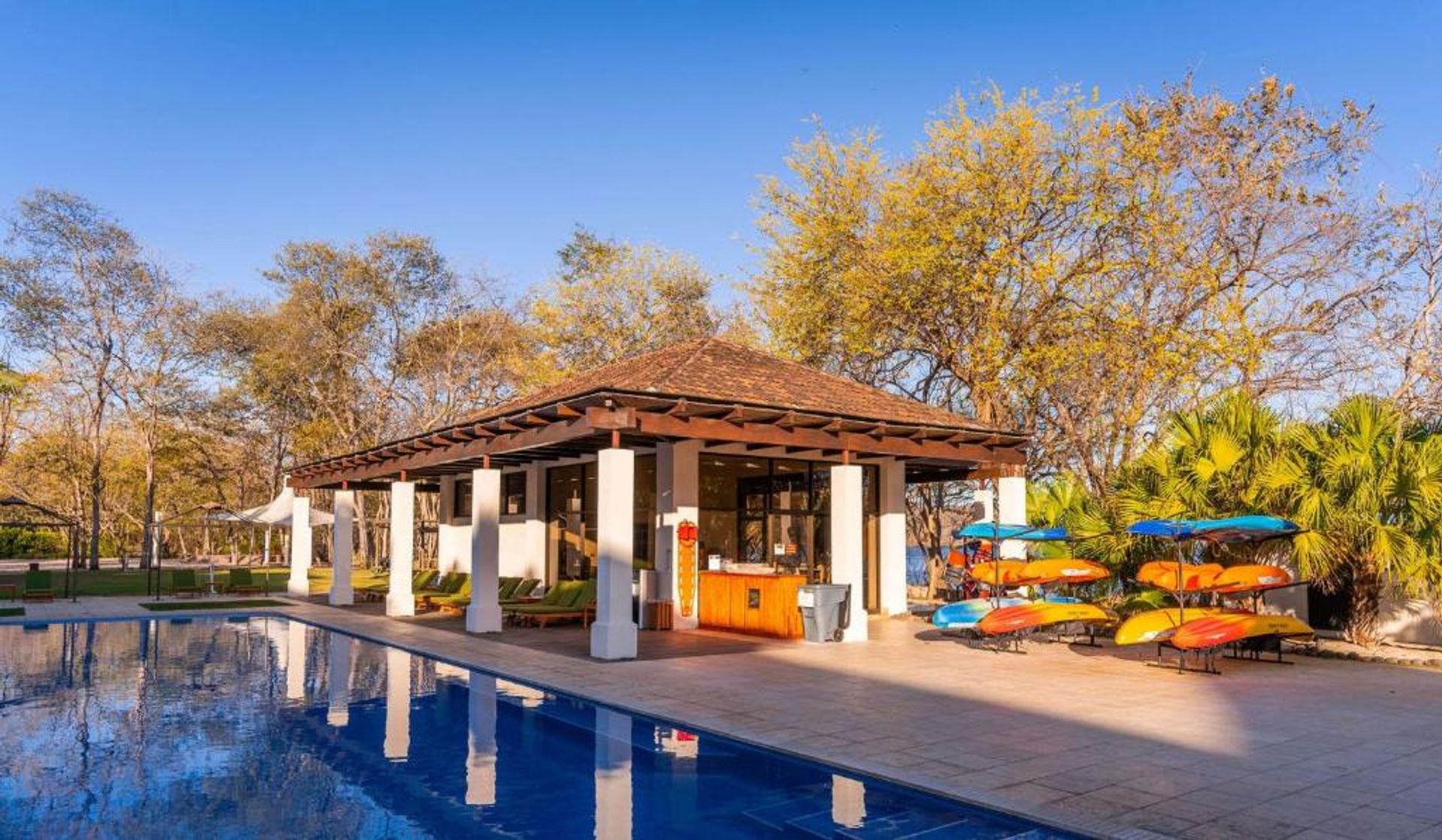 luxury condo Reserva Conchal, beachfront condo Costa Rica, Carao community condo for sale, turnkey condo Playa Conchal, ocean vi