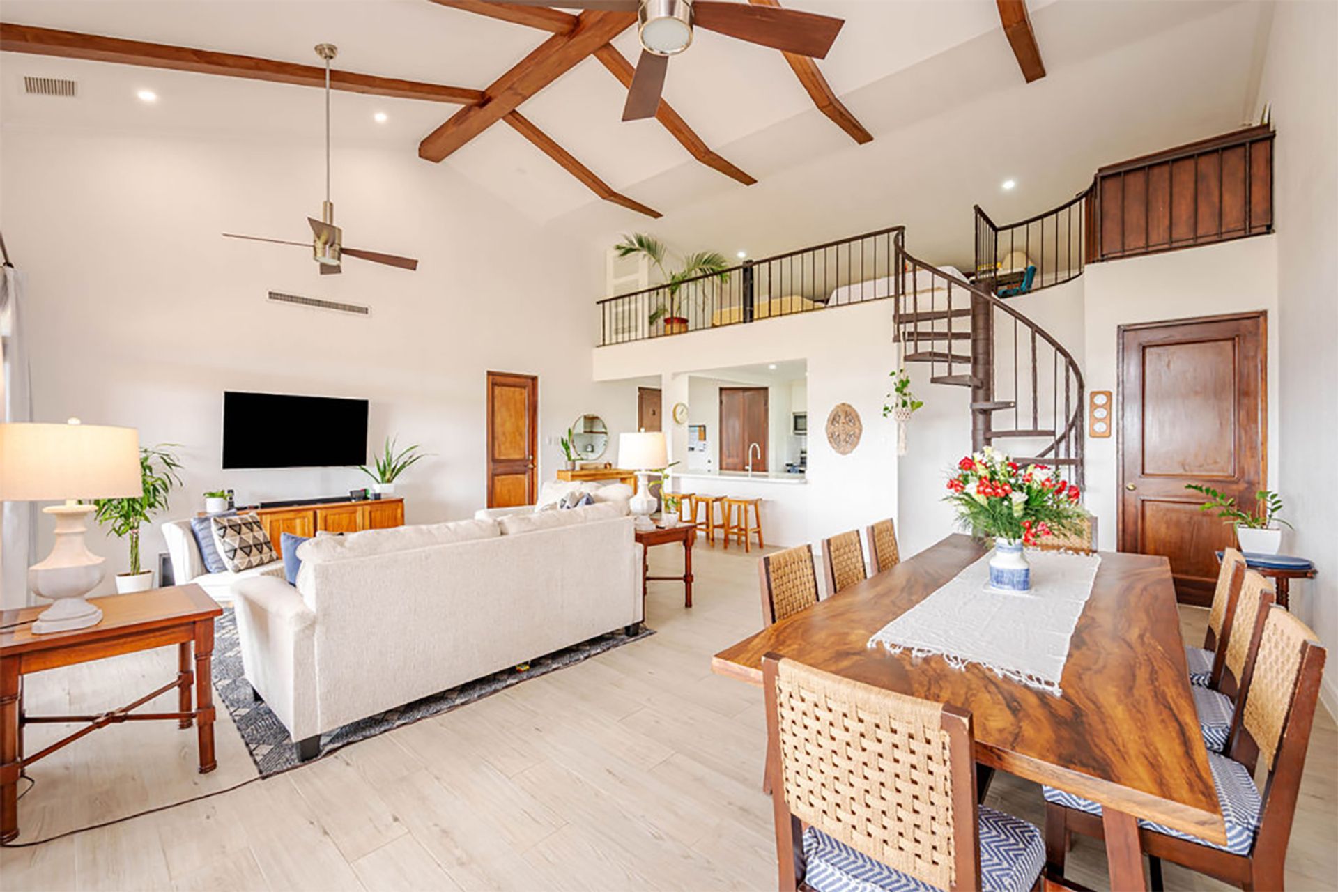 luxury condo Reserva Conchal, beachfront condo Costa Rica, Carao community condo for sale, turnkey condo Playa Conchal, ocean vi