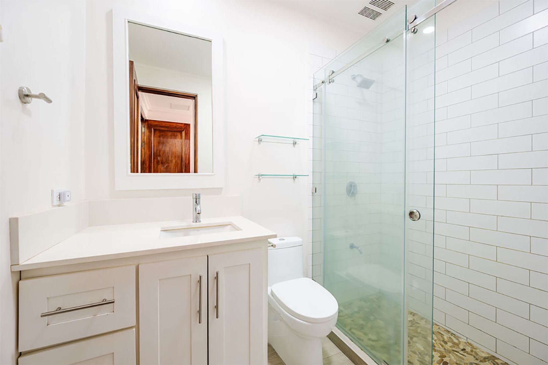 luxury condo Reserva Conchal, beachfront condo Costa Rica, Carao community condo for sale, turnkey condo Playa Conchal, ocean vi