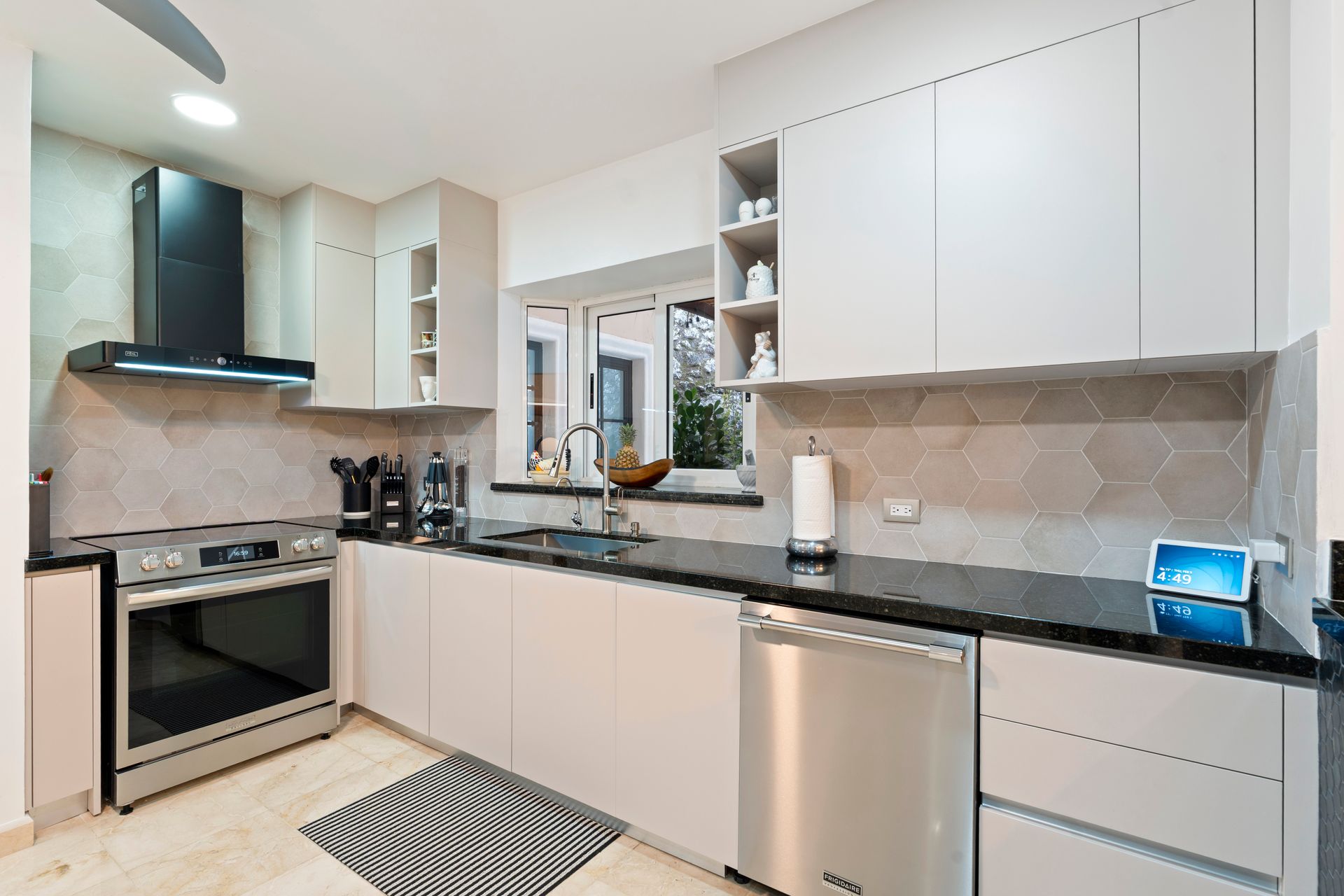 Luxury home in Escazú, Cerro Alto home for sale, Gated community Escazú, House for sale Cerro Alto, Escazú luxury real estate, m