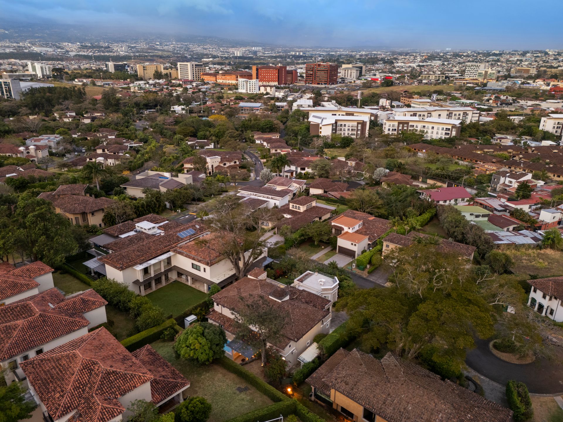 Luxury home in Escazú, Cerro Alto home for sale, Gated community Escazú, House for sale Cerro Alto, Escazú luxury real estate, m