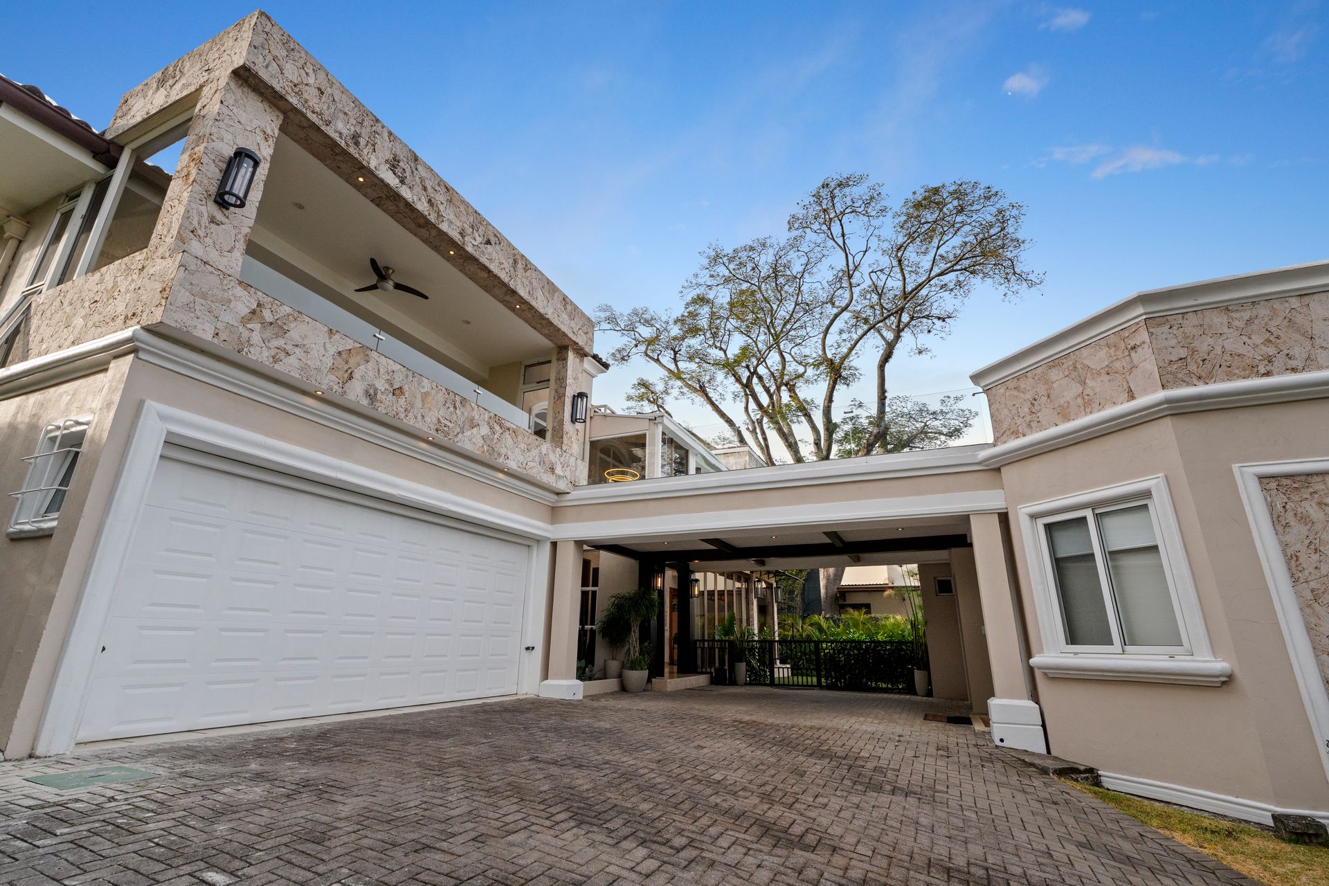 Luxury home in Escazú, Cerro Alto home for sale, Gated community Escazú, House for sale Cerro Alto, Escazú luxury real estate, m