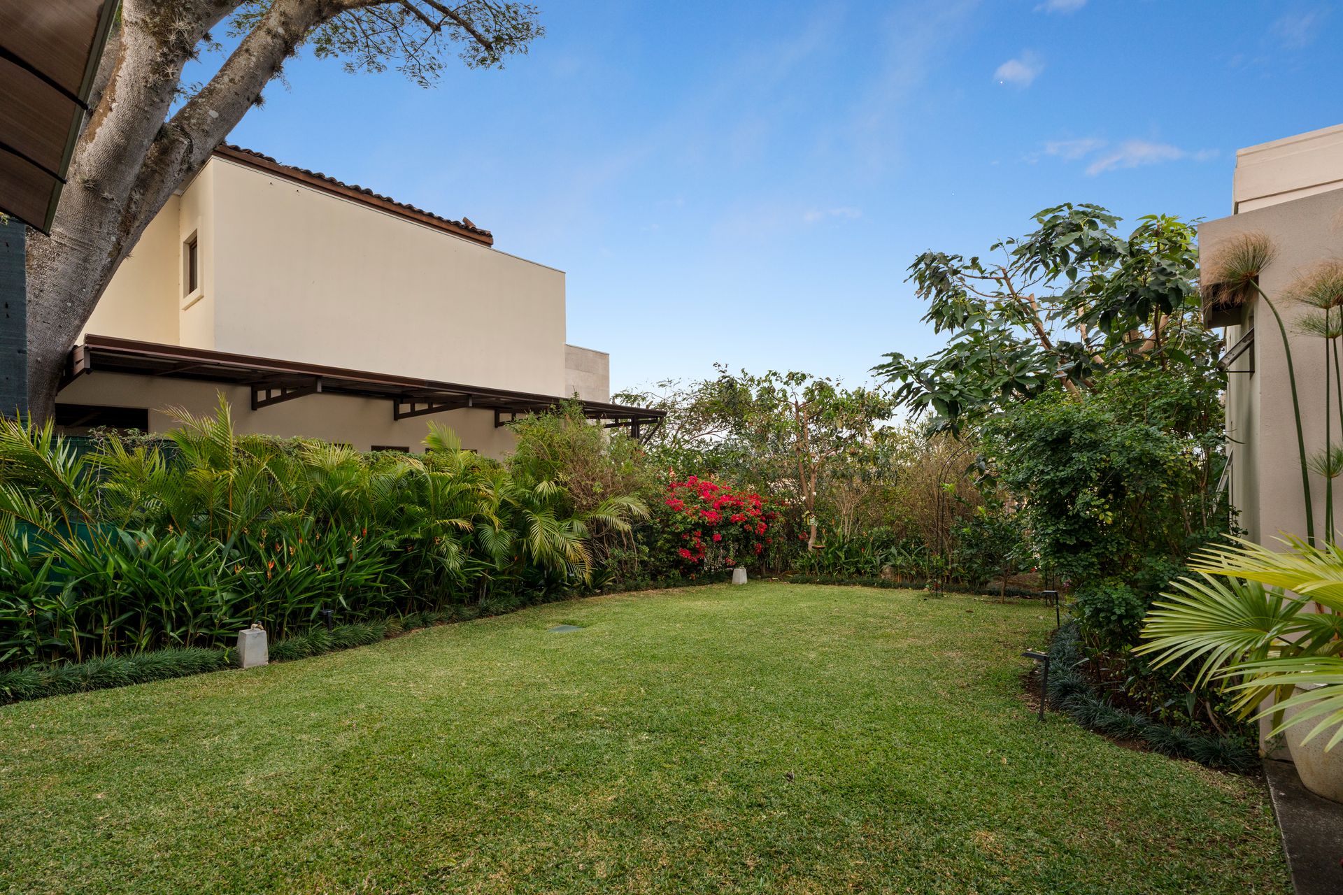 Luxury home in Escazú, Cerro Alto home for sale, Gated community Escazú, House for sale Cerro Alto, Escazú luxury real estate, m