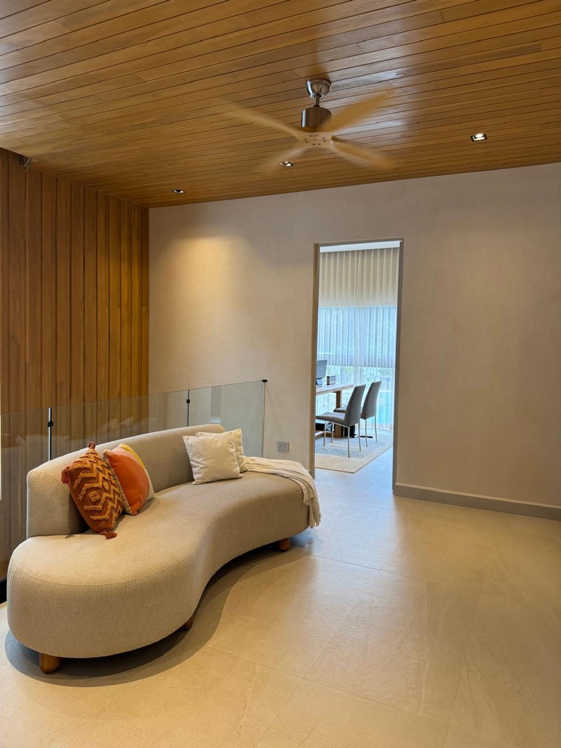 3f523fc5-61a9-41a1-a132-4f9d2235a48c