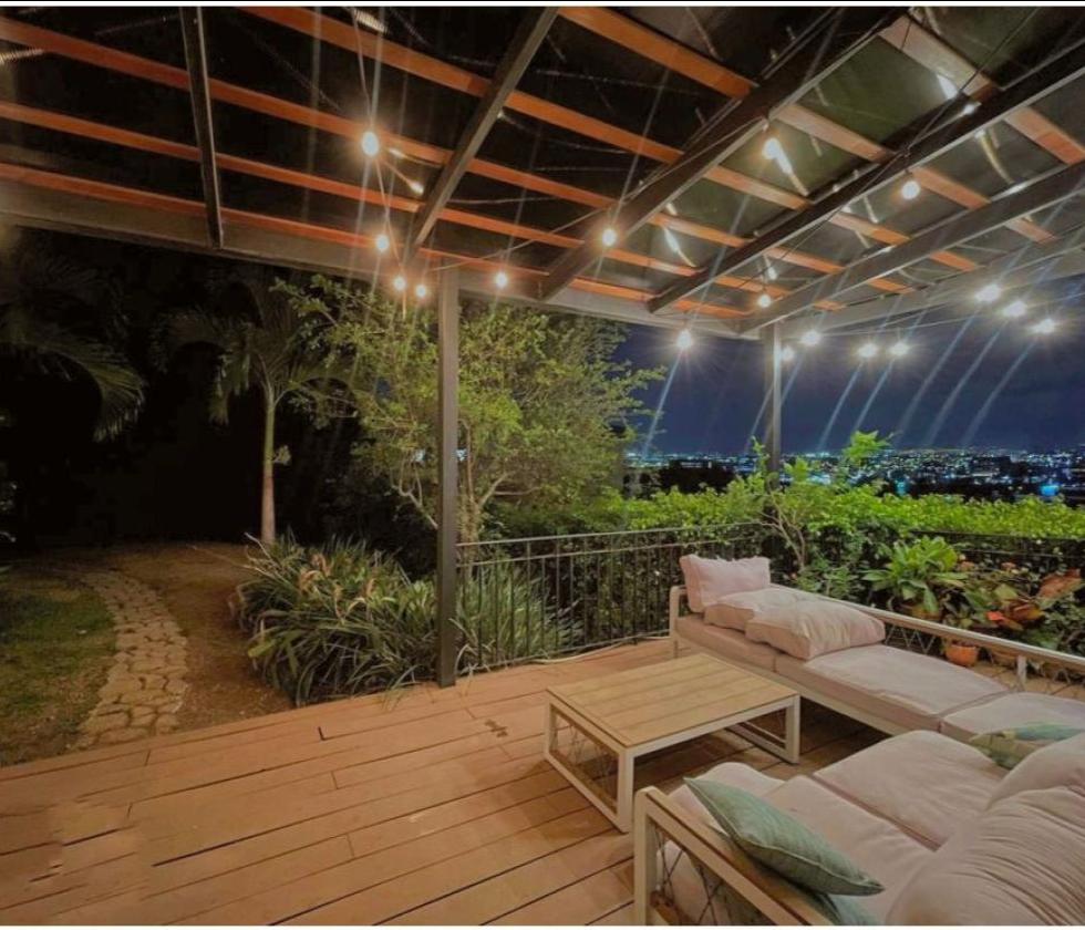 Cerro Alto , Escazu, San Jose 4