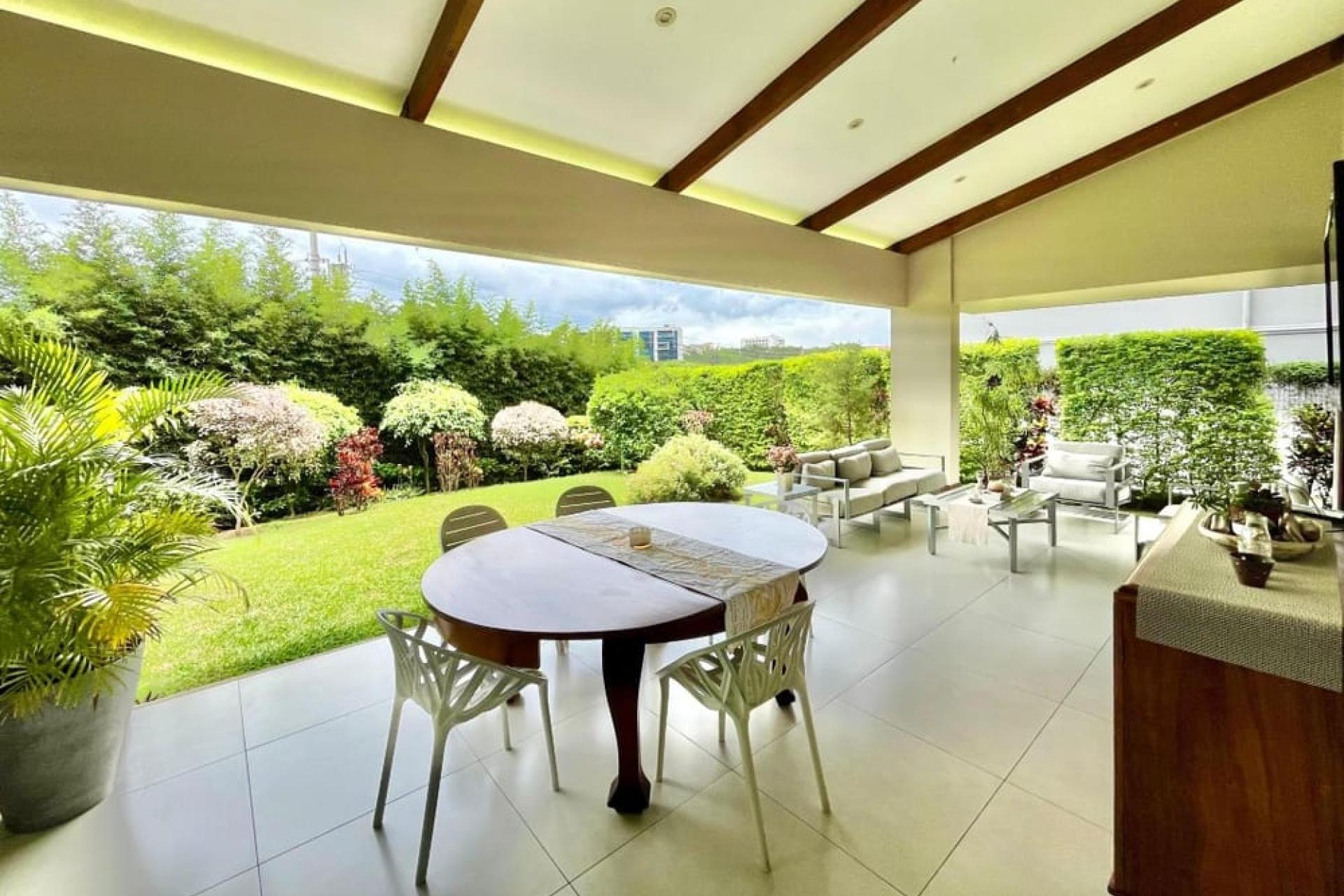 Cerro Alto , Escazu, San Jose 2