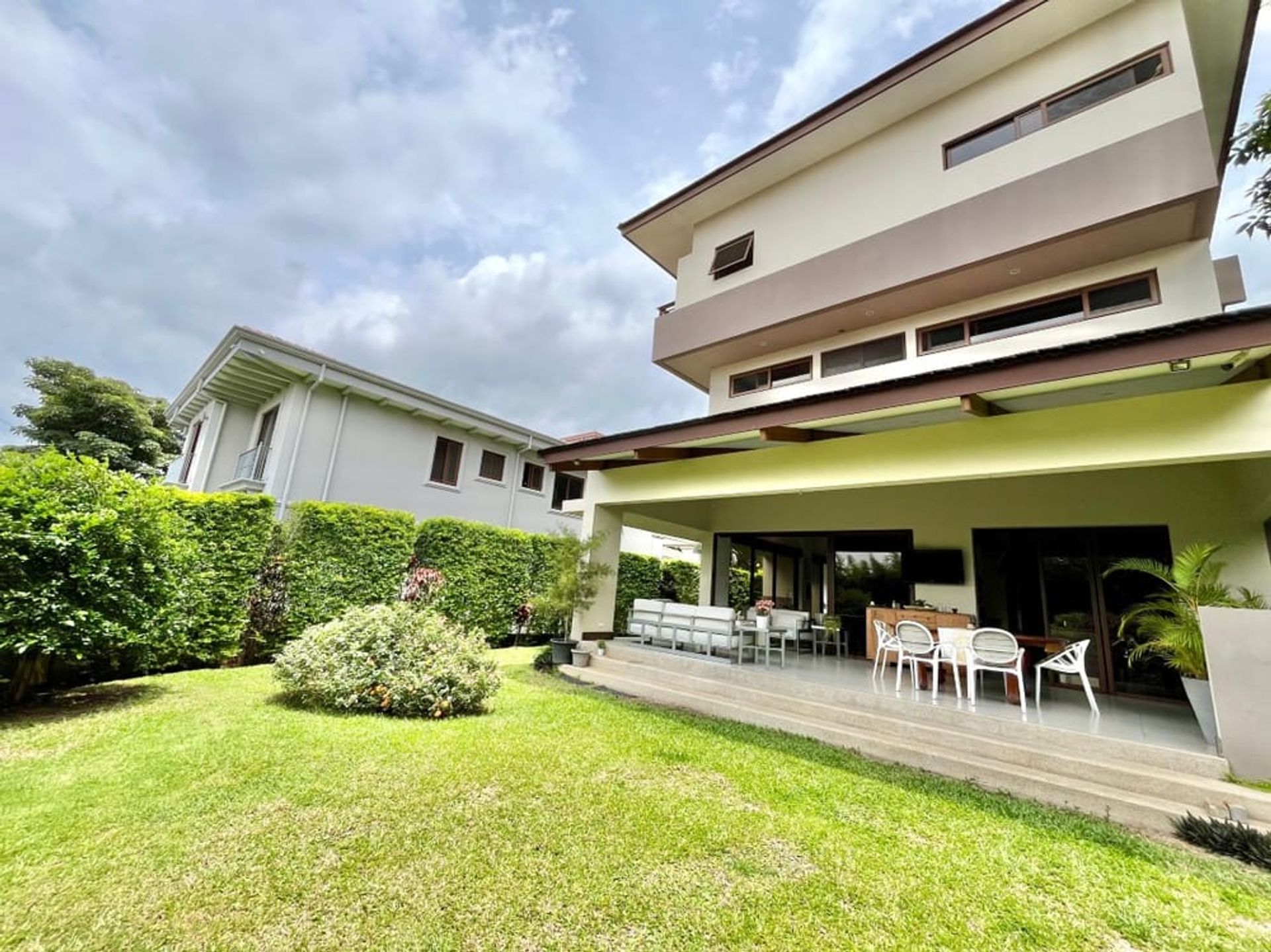 house Cerro Alto Escazu for sale 4 BD house for sale escazu closta rica 