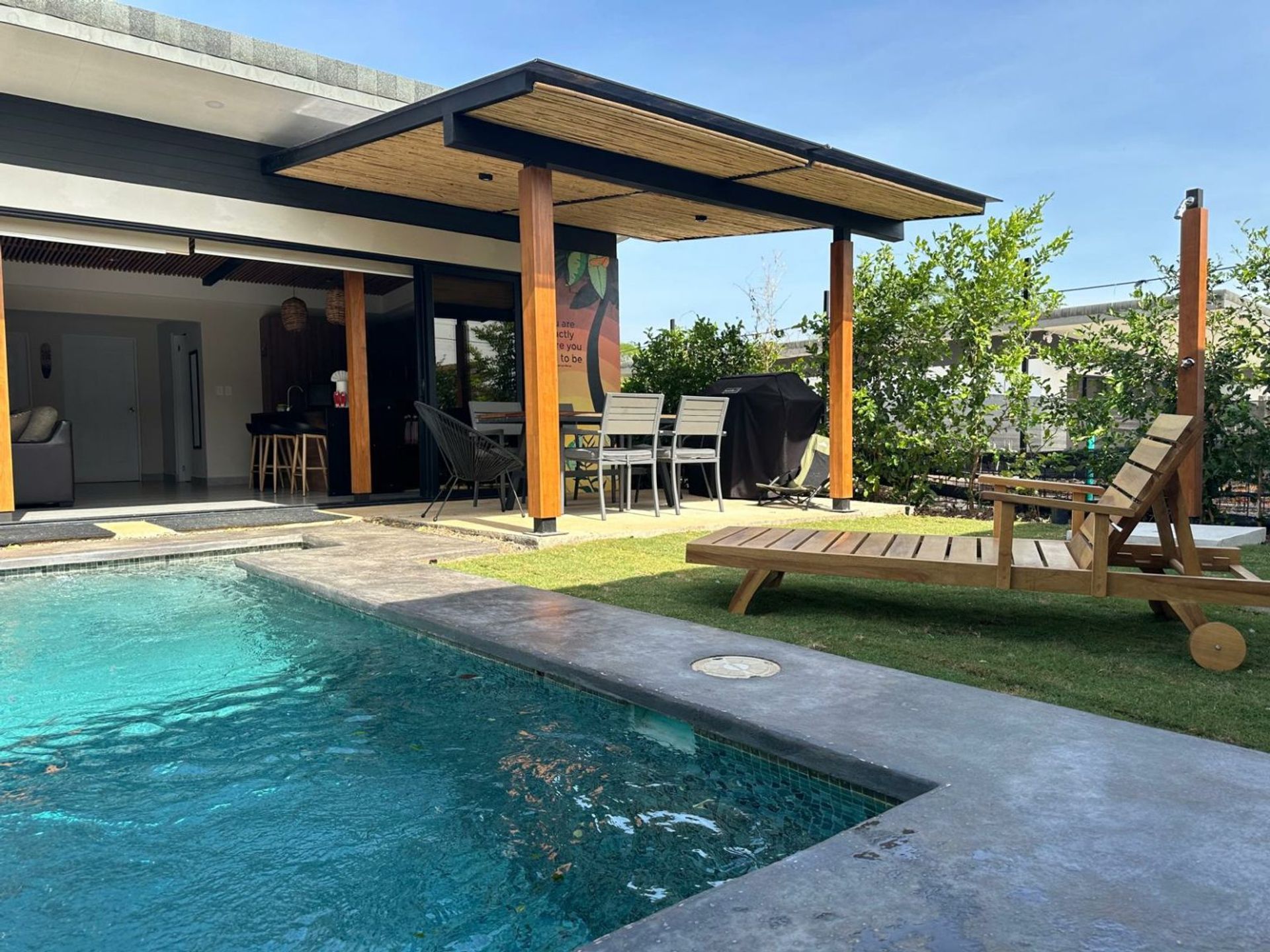 Los almendros house for sale hacienda pinila house for sale 1 floor