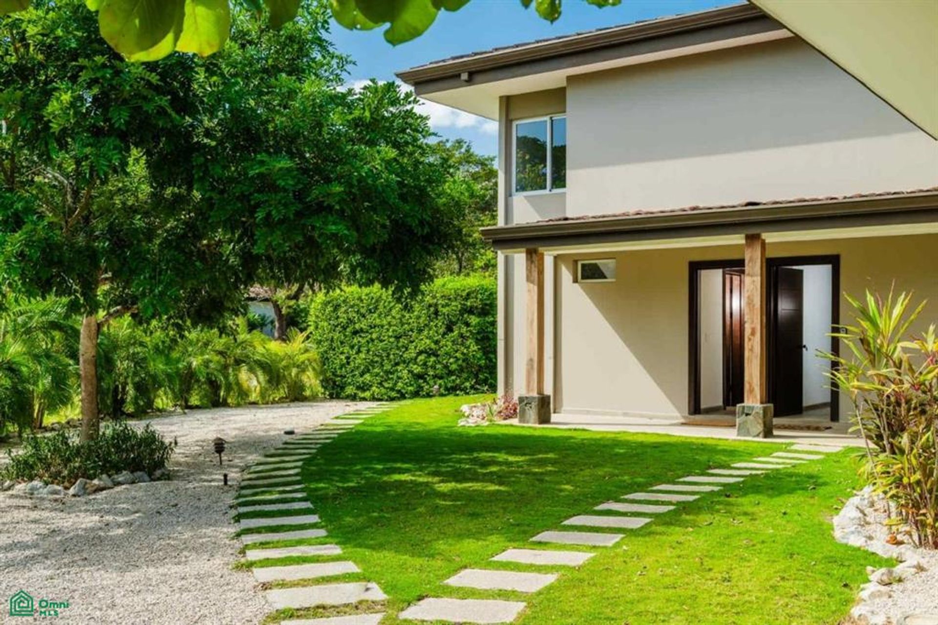 Las brisas hacienda pinilla, house for sale hacienda pinilla guanacaste, jw marriot guanacaste costa rica, luxury ocean front ho