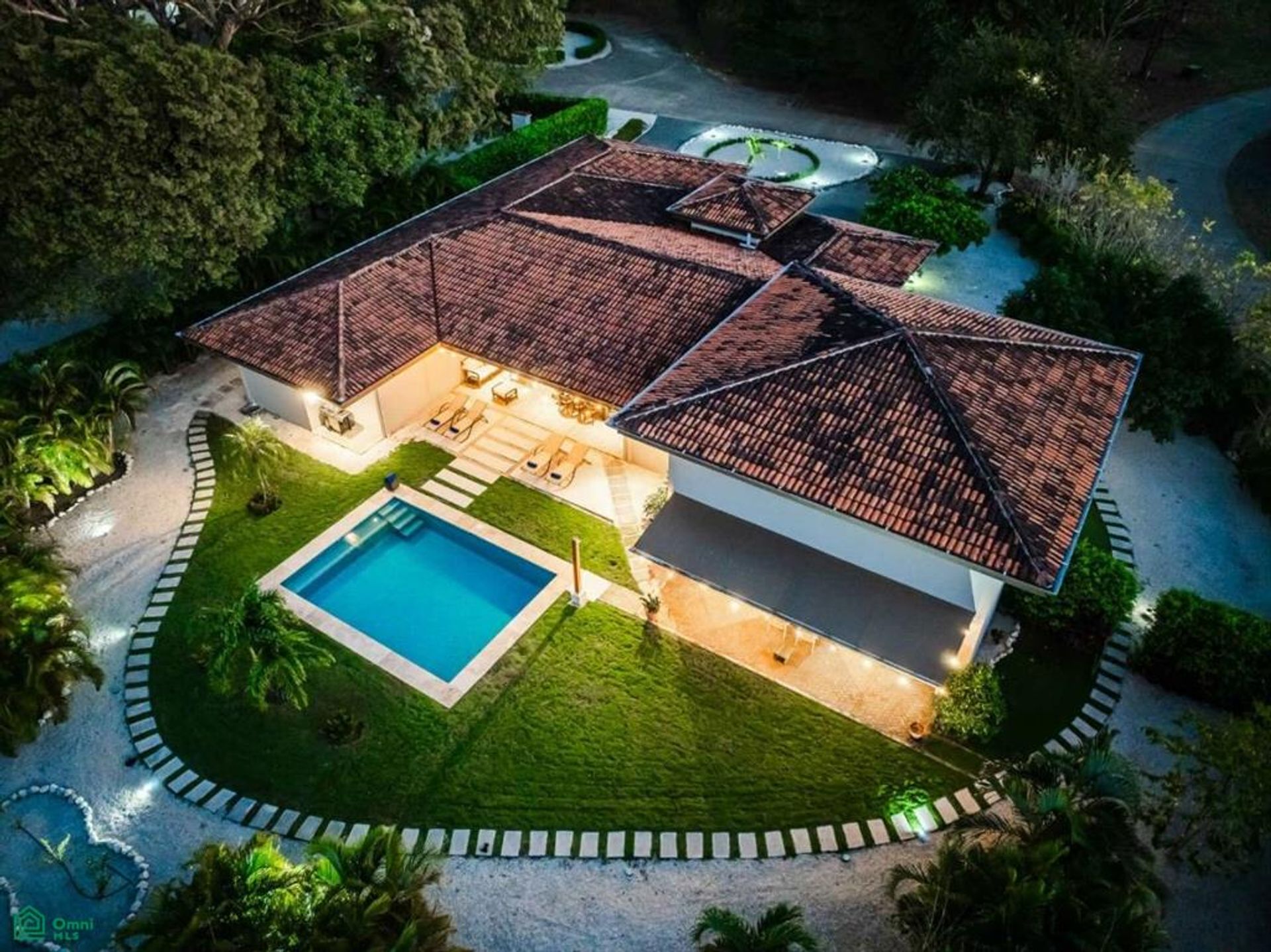 Las brisas hacienda pinilla, house for sale hacienda pinilla guanacaste, jw marriot guanacaste costa rica, luxury ocean front ho