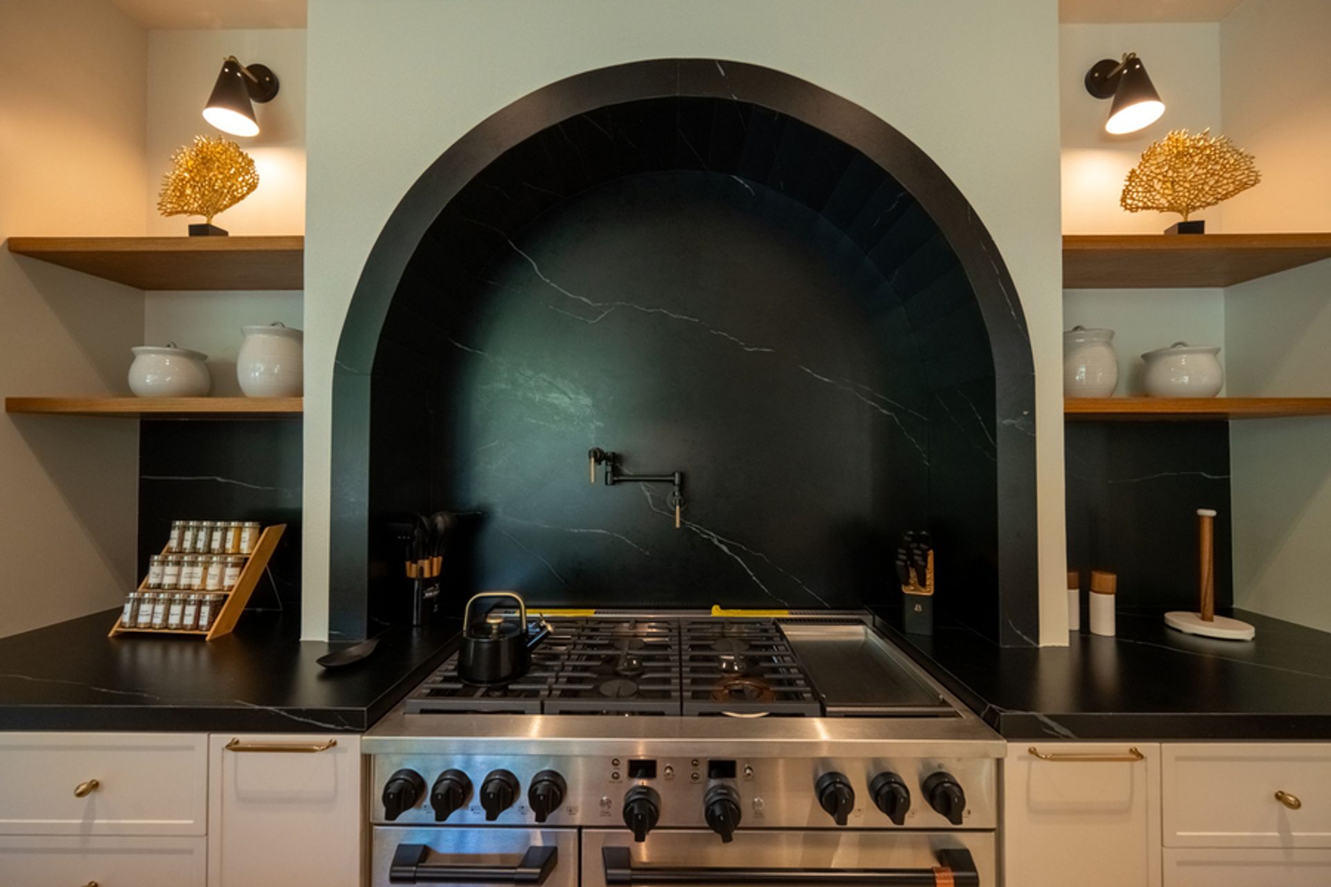 luxury homes Costa Rica, Costa Rica real estate, ocean view homes Costa Rica, beachfront homes Costa Rica, luxury villas Costa R