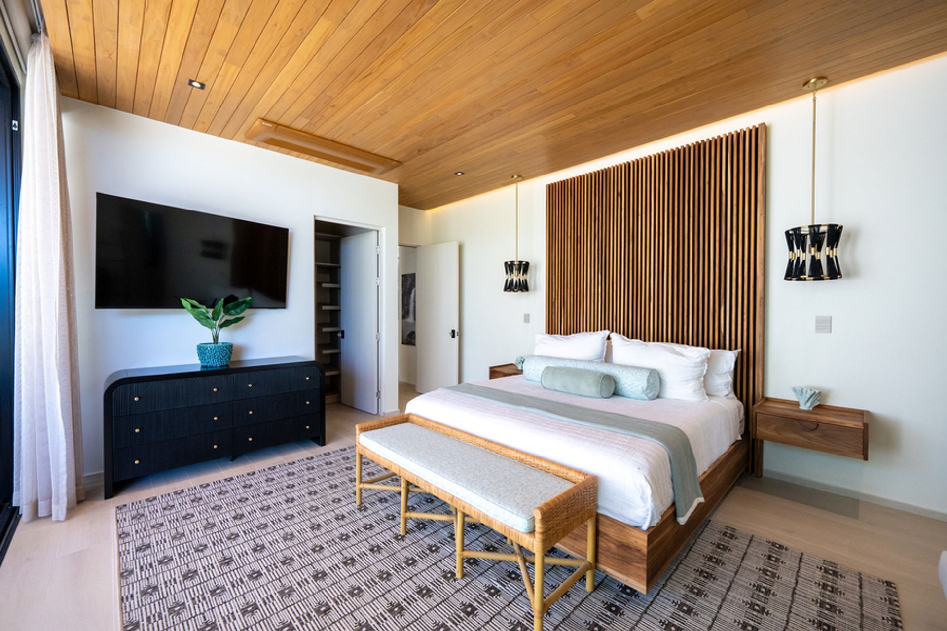 luxury homes Costa Rica, Costa Rica real estate, ocean view homes Costa Rica, beachfront homes Costa Rica, luxury villas Costa R