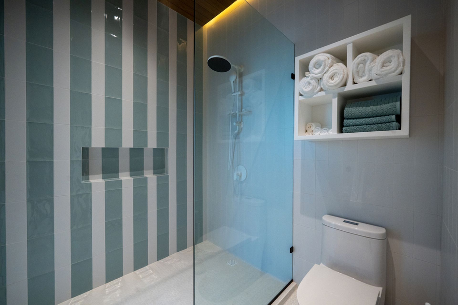 luxury homes Costa Rica, Costa Rica real estate, ocean view homes Costa Rica, beachfront homes Costa Rica, luxury villas Costa R