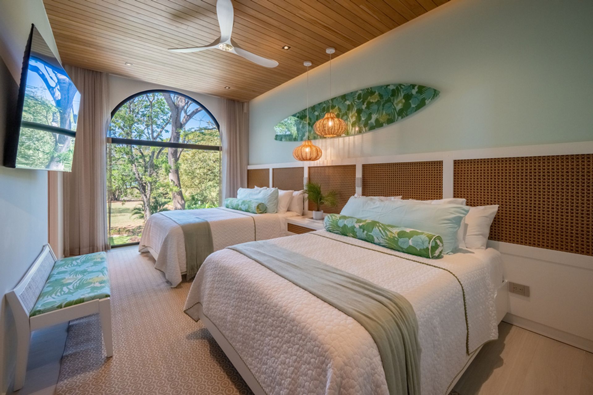 luxury homes Costa Rica, Costa Rica real estate, ocean view homes Costa Rica, beachfront homes Costa Rica, luxury villas Costa R