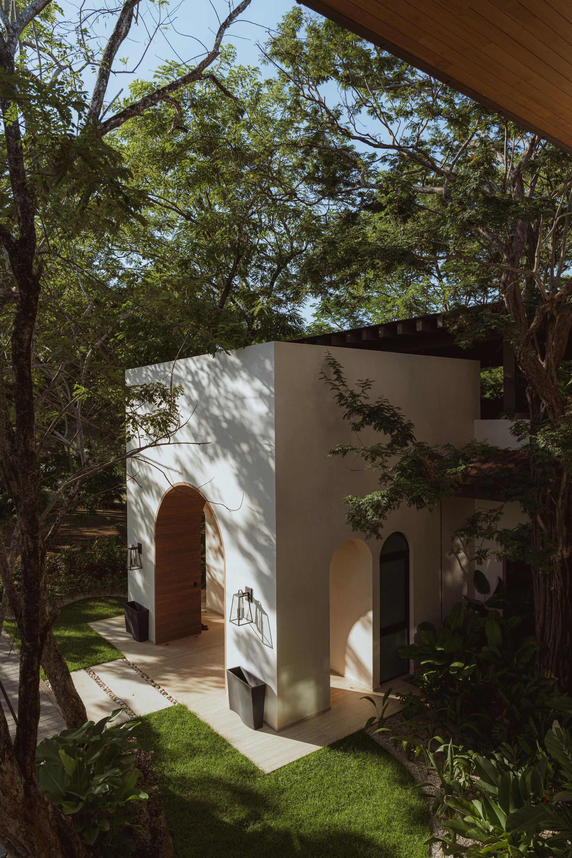 whatsapp-image-2025-09-11-at-73820-pm-2