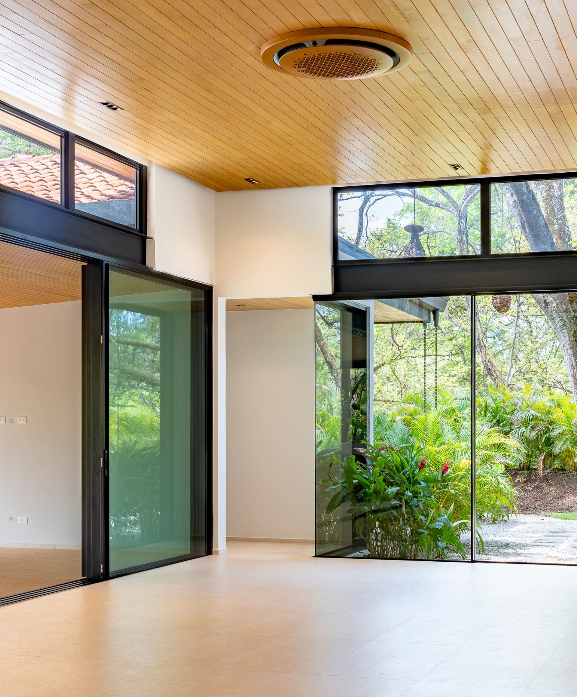 Three house hacienda pinilla, luxury house for sale hacienda pinilla guanacaste, ocean front house for sale, golf course costa r