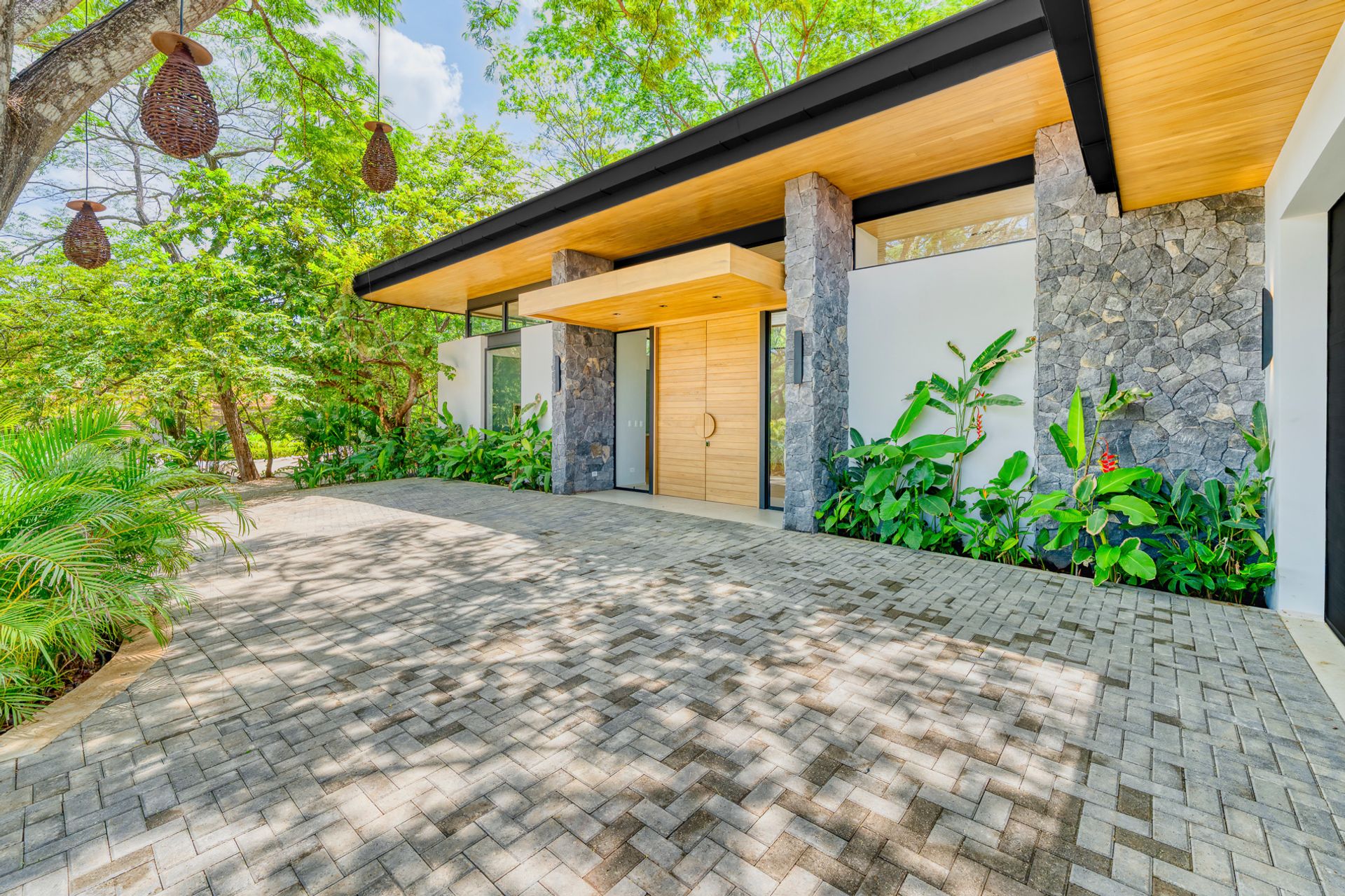 Three house hacienda pinilla, luxury house for sale hacienda pinilla guanacaste, ocean front house for sale, golf course costa r