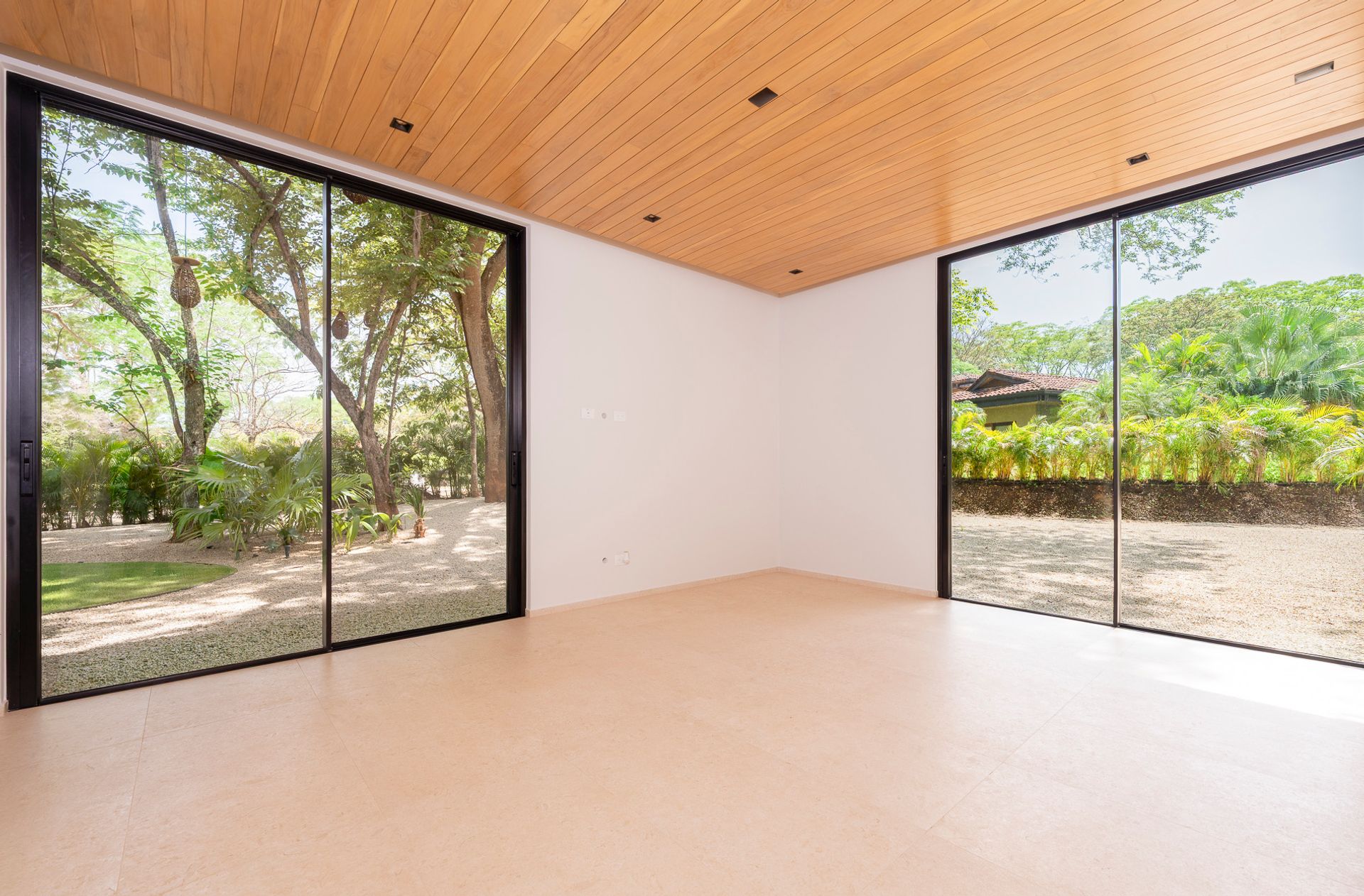 Three house hacienda pinilla, luxury house for sale hacienda pinilla guanacaste, ocean front house for sale, golf course costa r