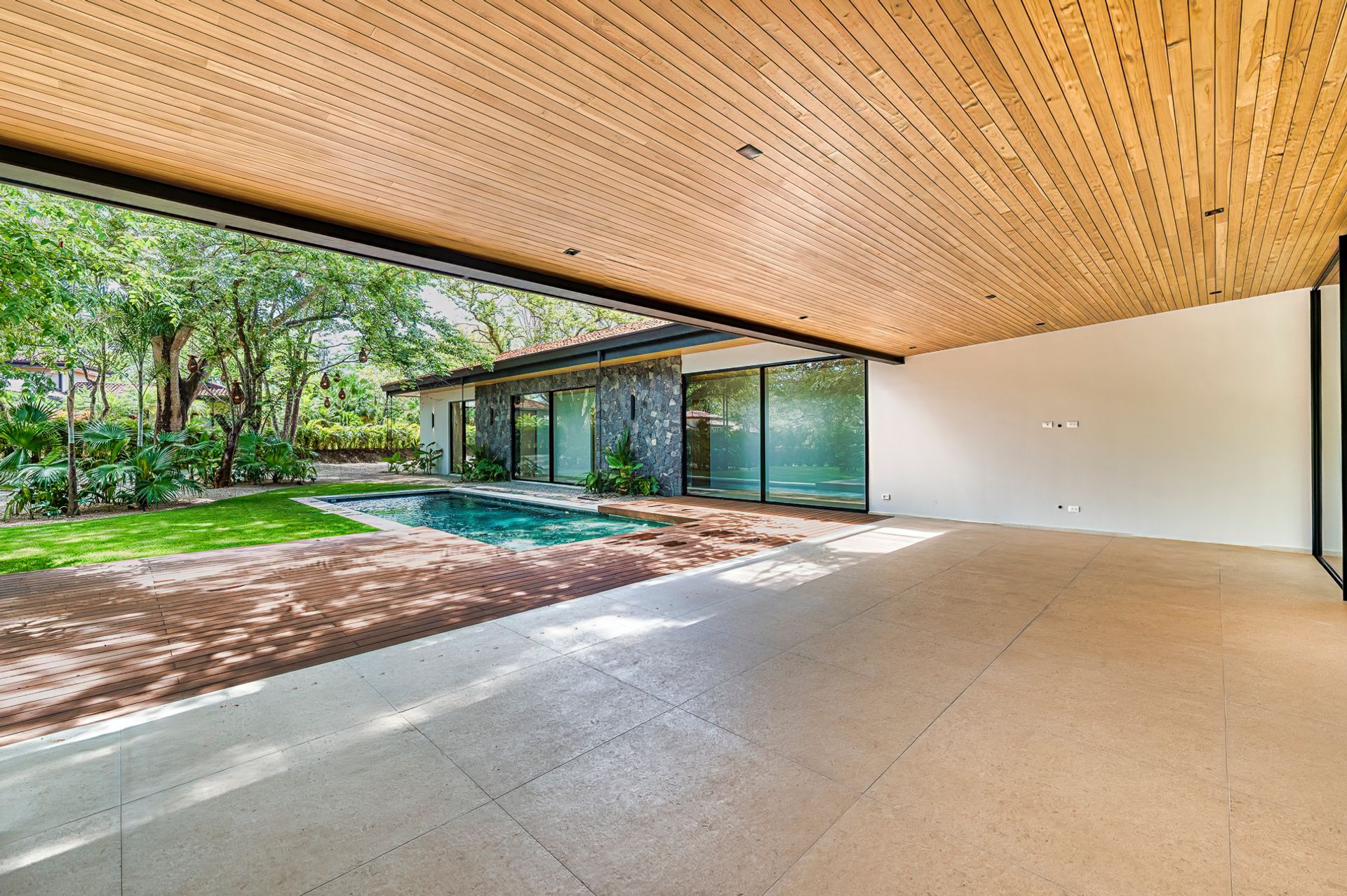 Three house hacienda pinilla, luxury house for sale hacienda pinilla guanacaste, ocean front house for sale, golf course costa r