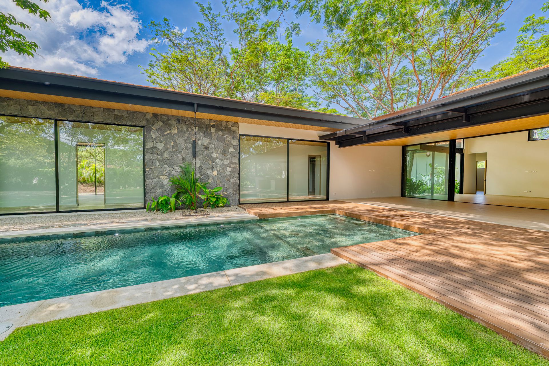 Three house hacienda pinilla, luxury house for sale hacienda pinilla guanacaste, ocean front house for sale, golf course costa r