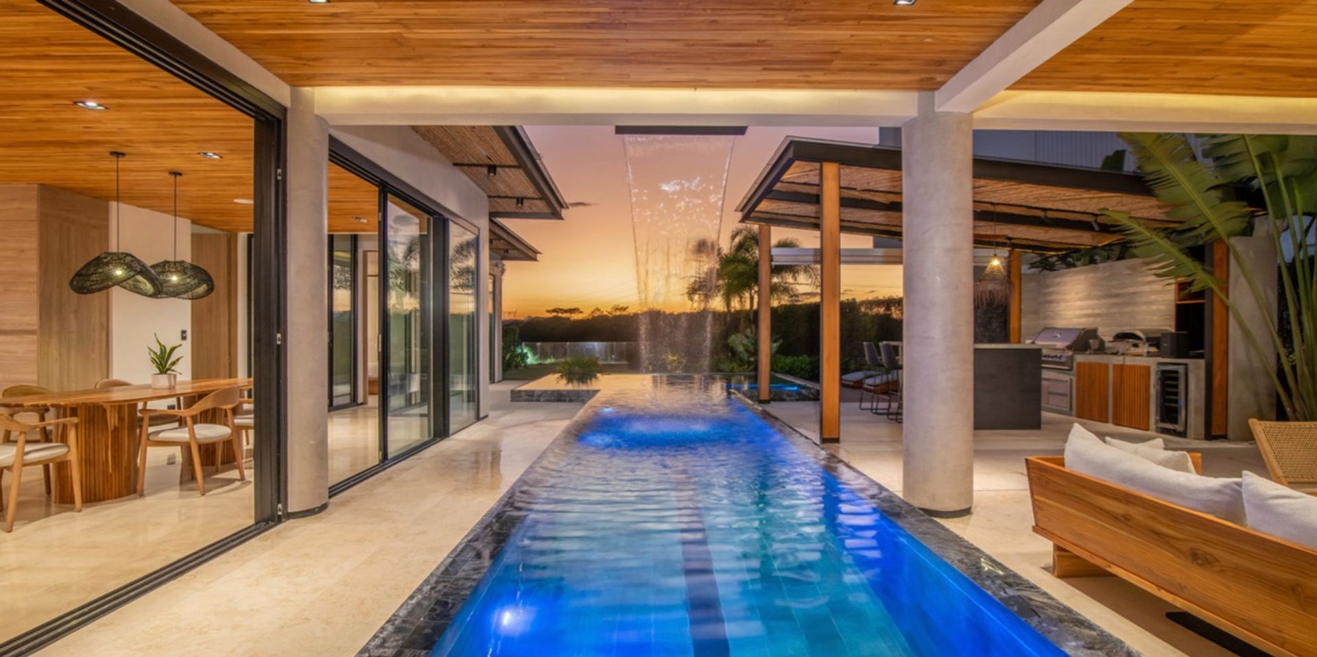 parque Valle del Sol golf course lindora luxury home for sale santa ana lindora