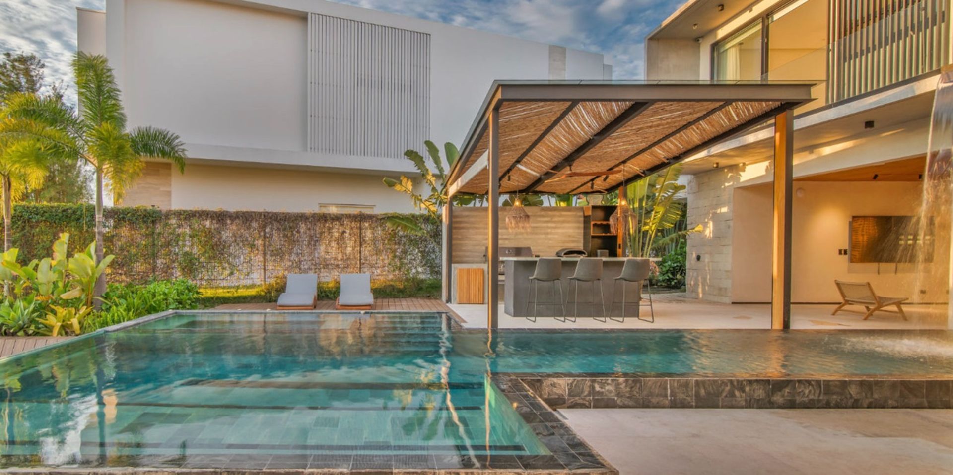 parque Valle del Sol golf course lindora luxury home for sale santa ana lindora