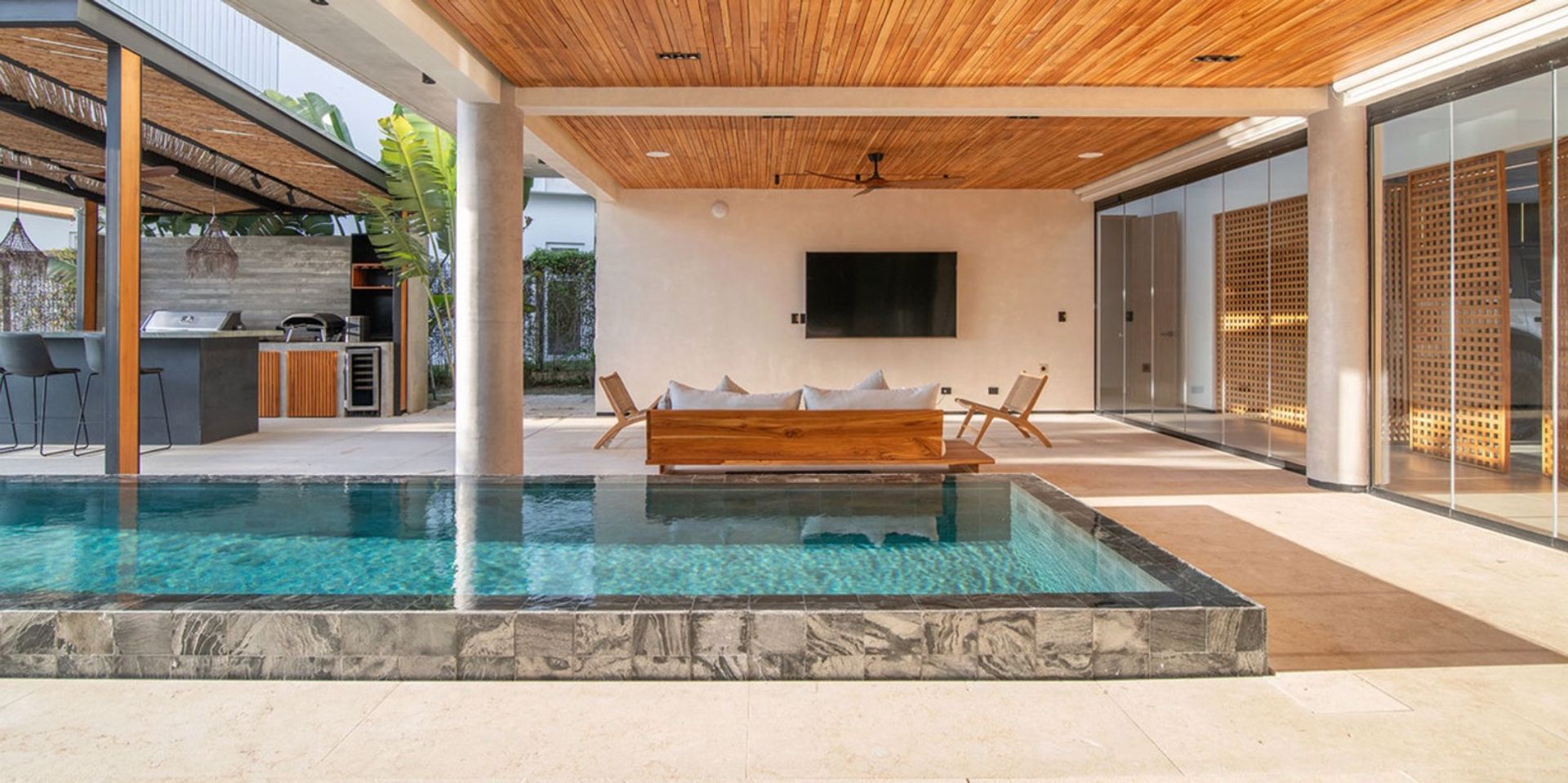 parque Valle del Sol golf course lindora luxury home for sale santa ana lindora