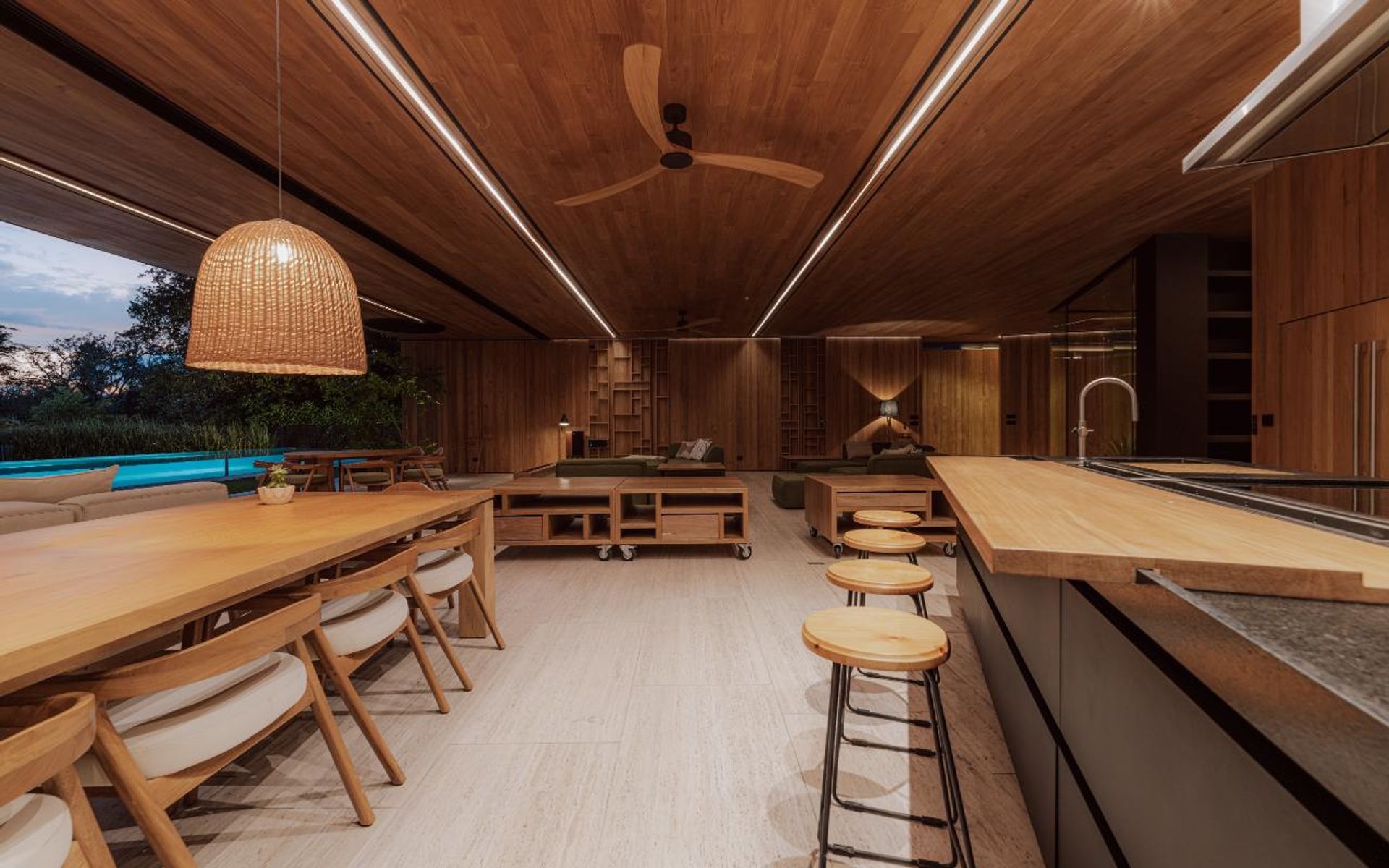 LUXURY SINGLE LEVEL HOUSE FOR SALE VALLE DEL SOL, CASA EN VALLE DEL SOL DE UN NIVEL. VENTA DE CASA EN VALLE DEL SOL GOLF COURSE 