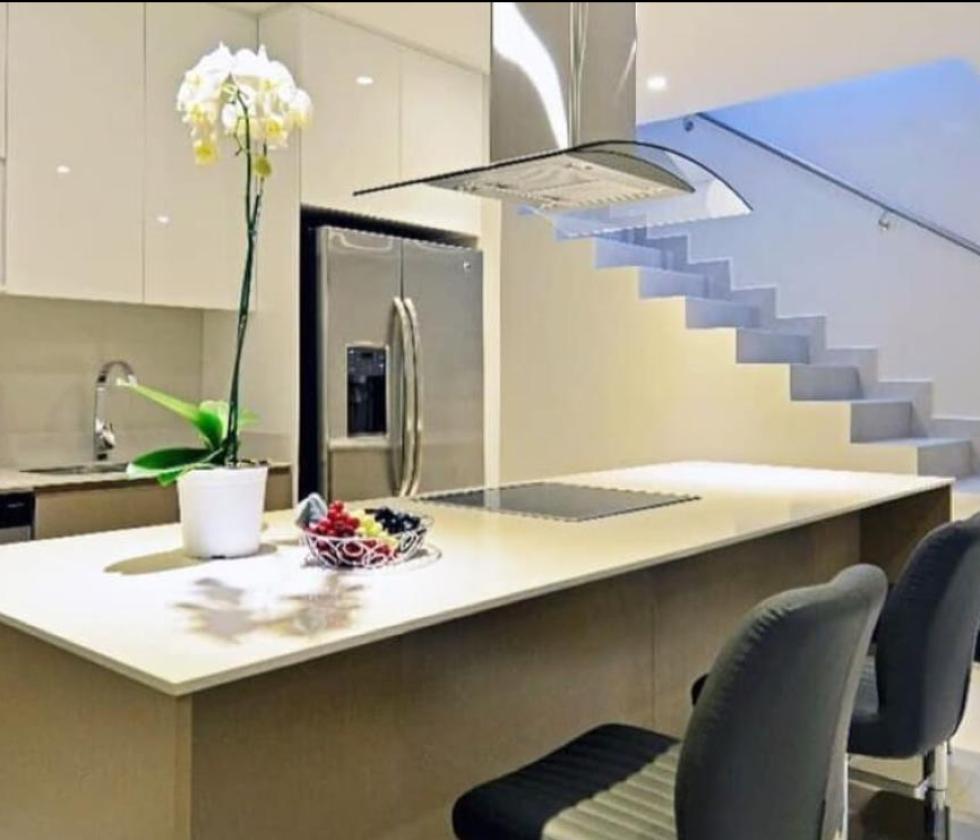 Lindora 43 , Santa Ana, San Jose 4