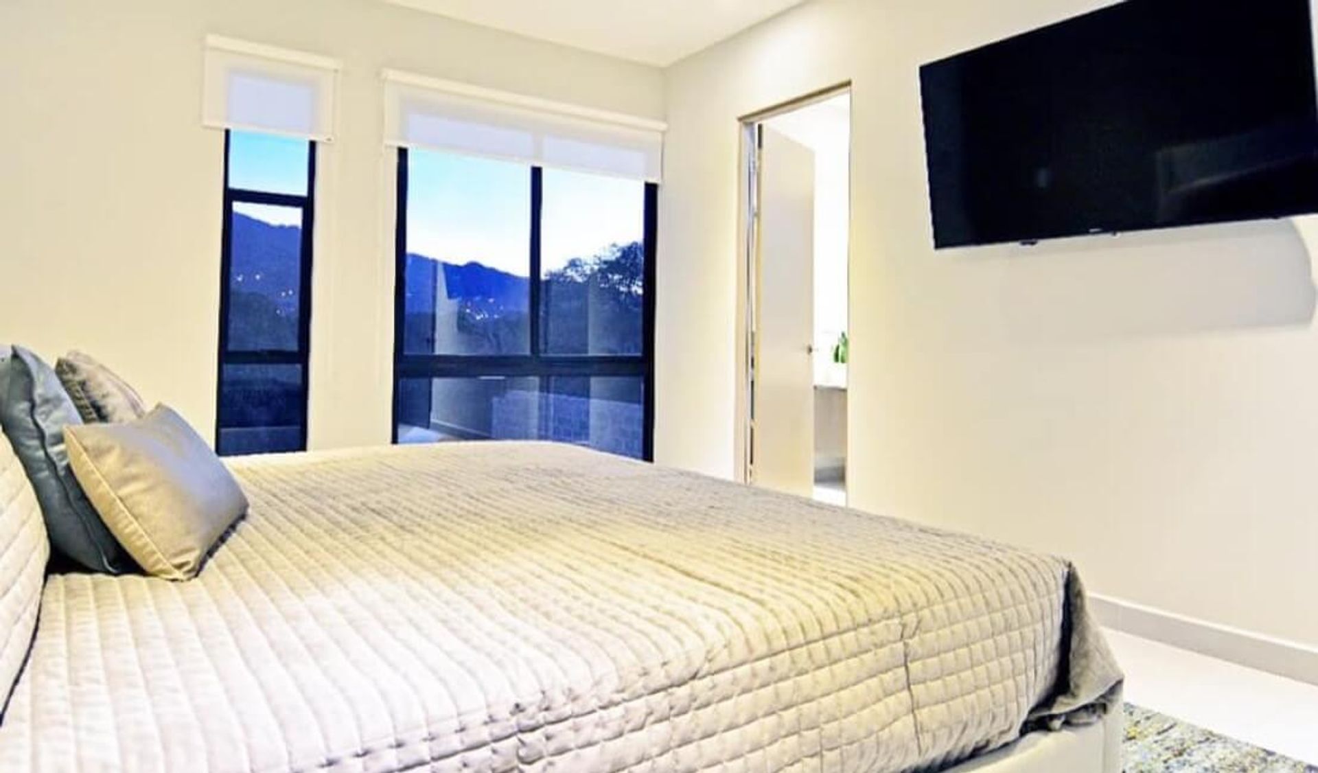 House for sale Santa Ana, townhome for sale santa ana, Maria Fernanda Rivas, bilash and Charron Real Estate Group, Costa Rica, u