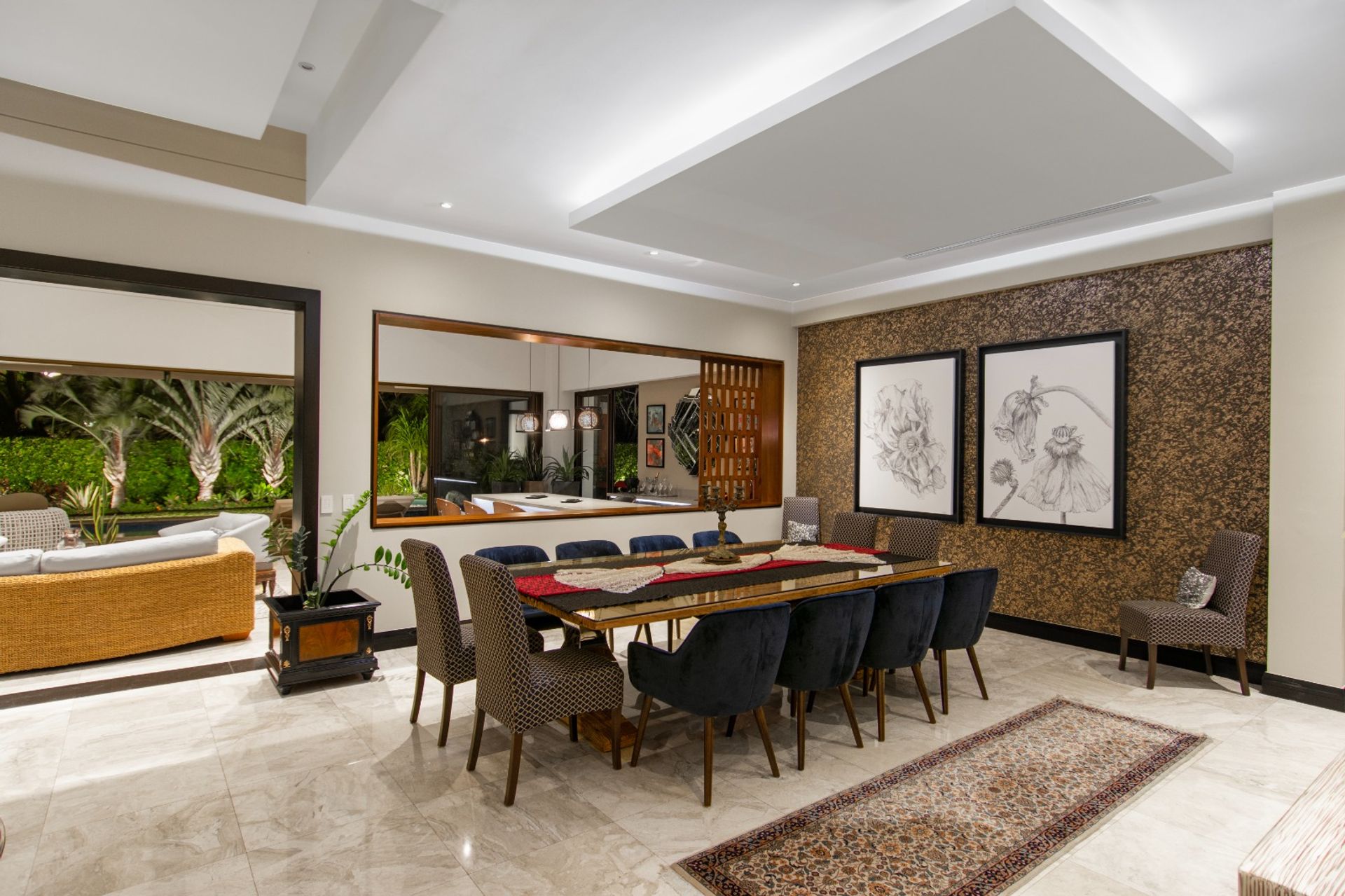 La hacienda santa ana, luxury 5 bd house for sale, maria fernanda Rivas, Bilash and charron real estate group