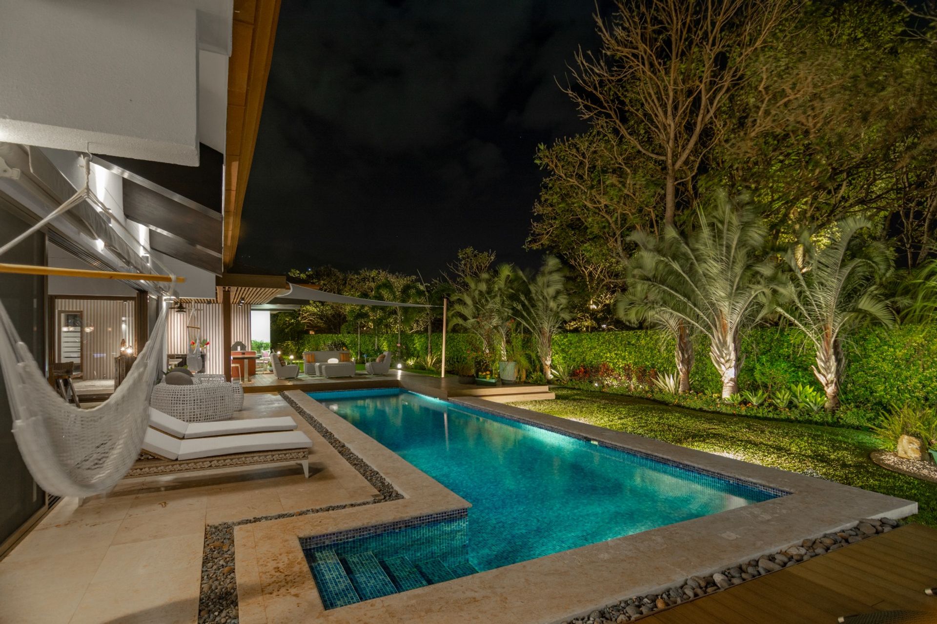 La hacienda santa ana, luxury 5 bd house for sale, maria fernanda Rivas, Bilash and charron real estate group