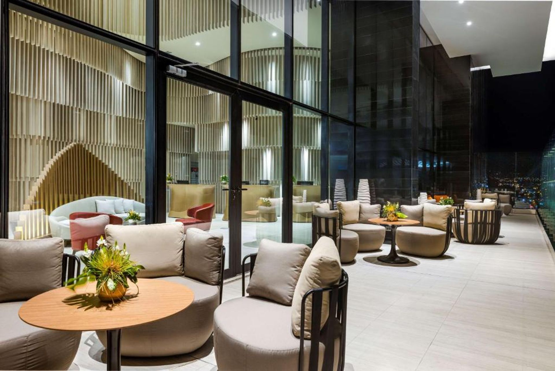Penthouse la sabana, hilton sabana for sale maria fernanda rivas bilash and charron real estate group