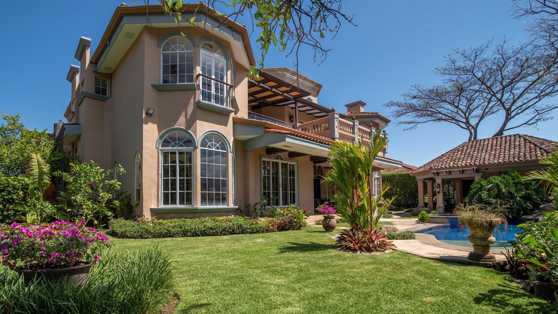 luxury house for sale in valle del sol golf course communitu, luxury house for rent in valle del sol golf course gated community