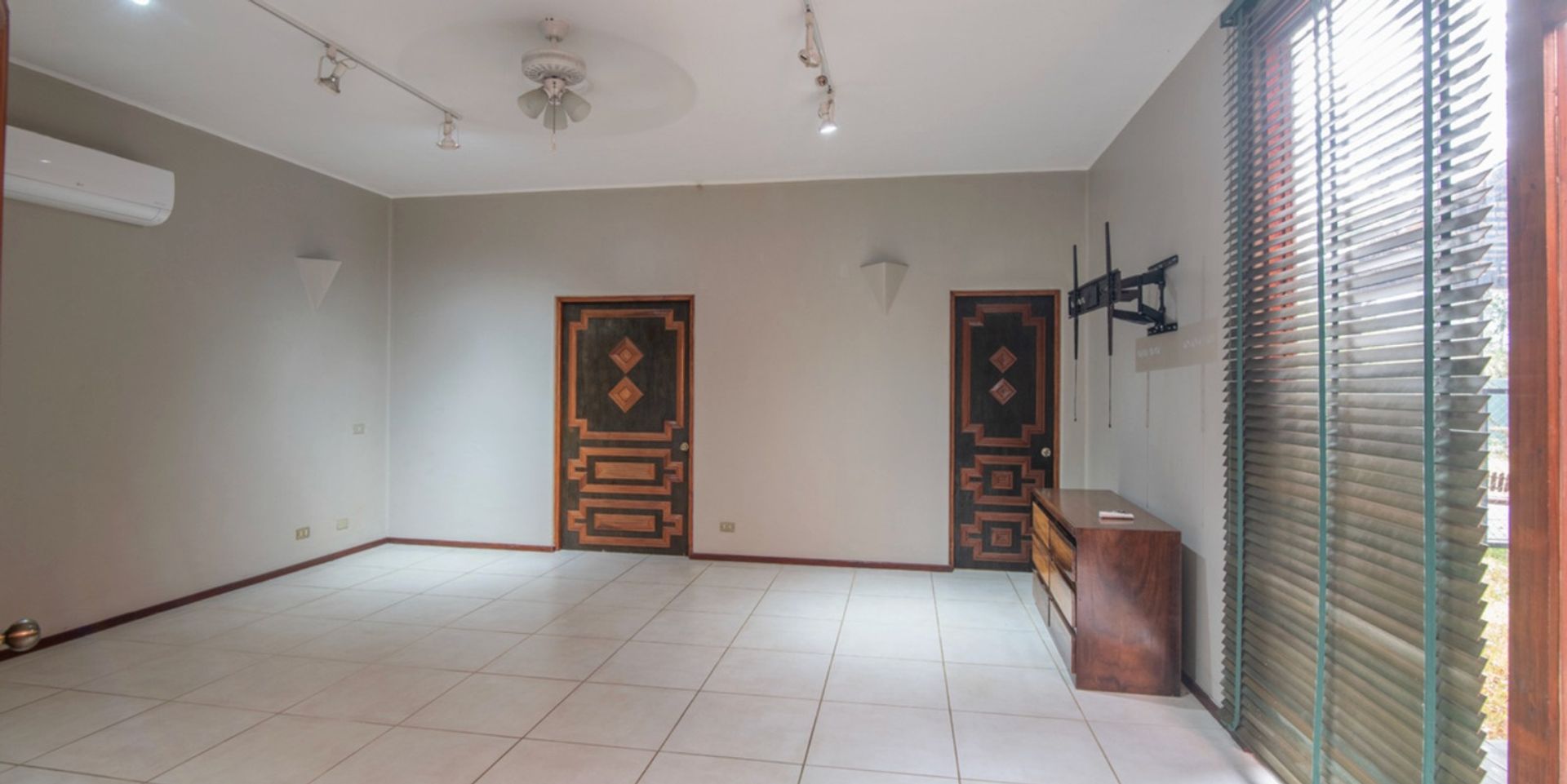VALLE DEL SOL GOLF COURSE HOUSE FOR SALE LUXURY SPANISH COLONIAL HOUSE FOR SALE SANTA ANA HOUSE FOR SALE MARIA FERNANDA RIVAS BI