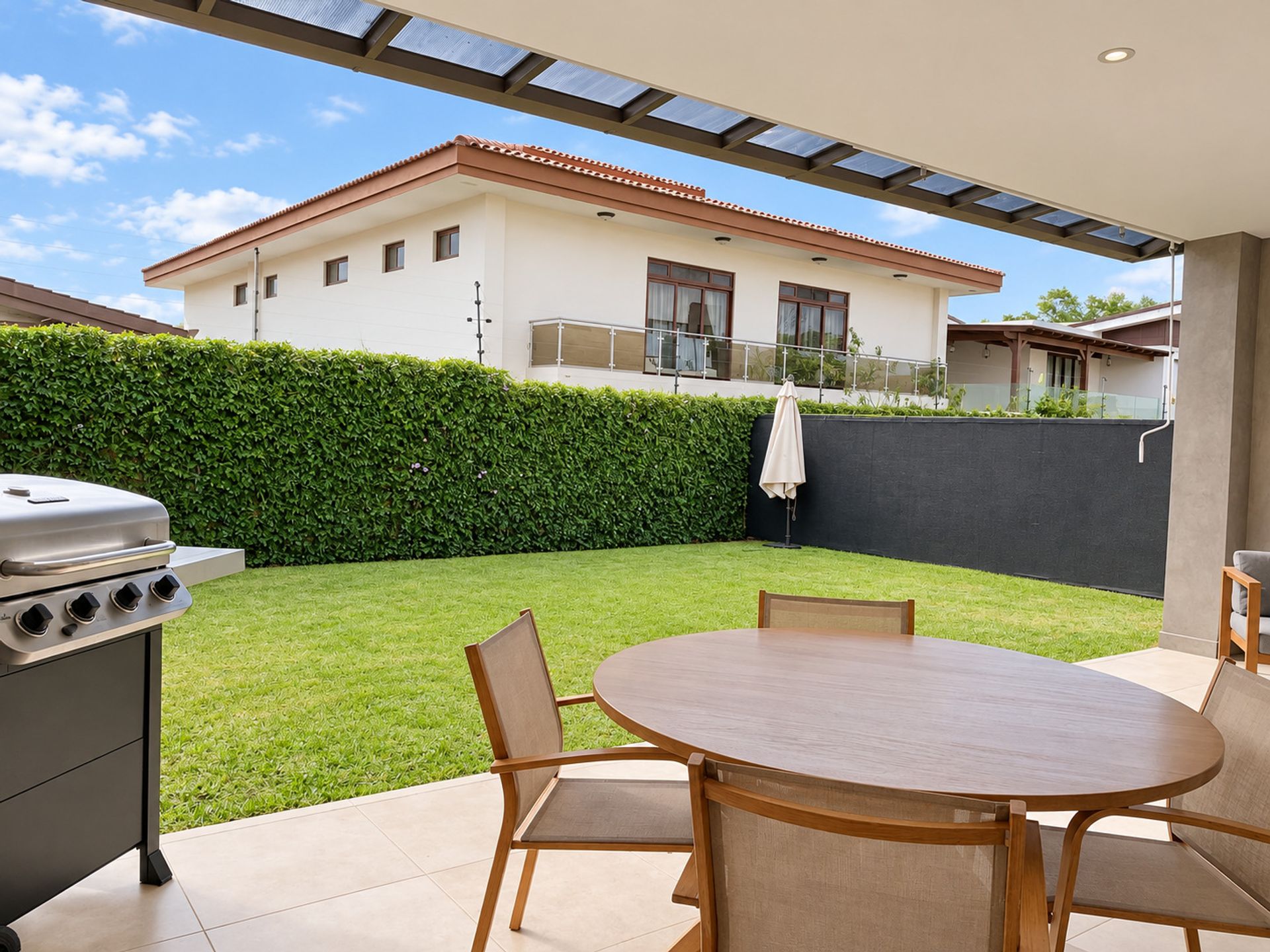 VEREDA LINDORA HOUSE FOR SALE SANTA ANA CASA EN VENTA BILASH AND CHARRON REAL ESTATE GROUP MARIA FERNANDA RIVAS
