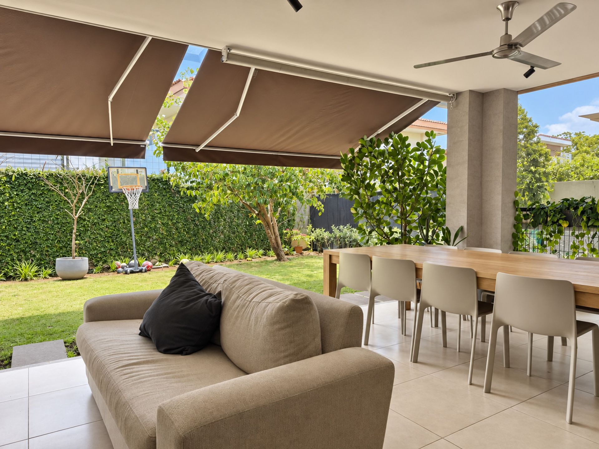VEREDA LINDORA HOUSE FOR SALE SANTA ANA CASA EN VENTA BILASH AND CHARRON REAL ESTATE GROUP MARIA FERNANDA RIVAS