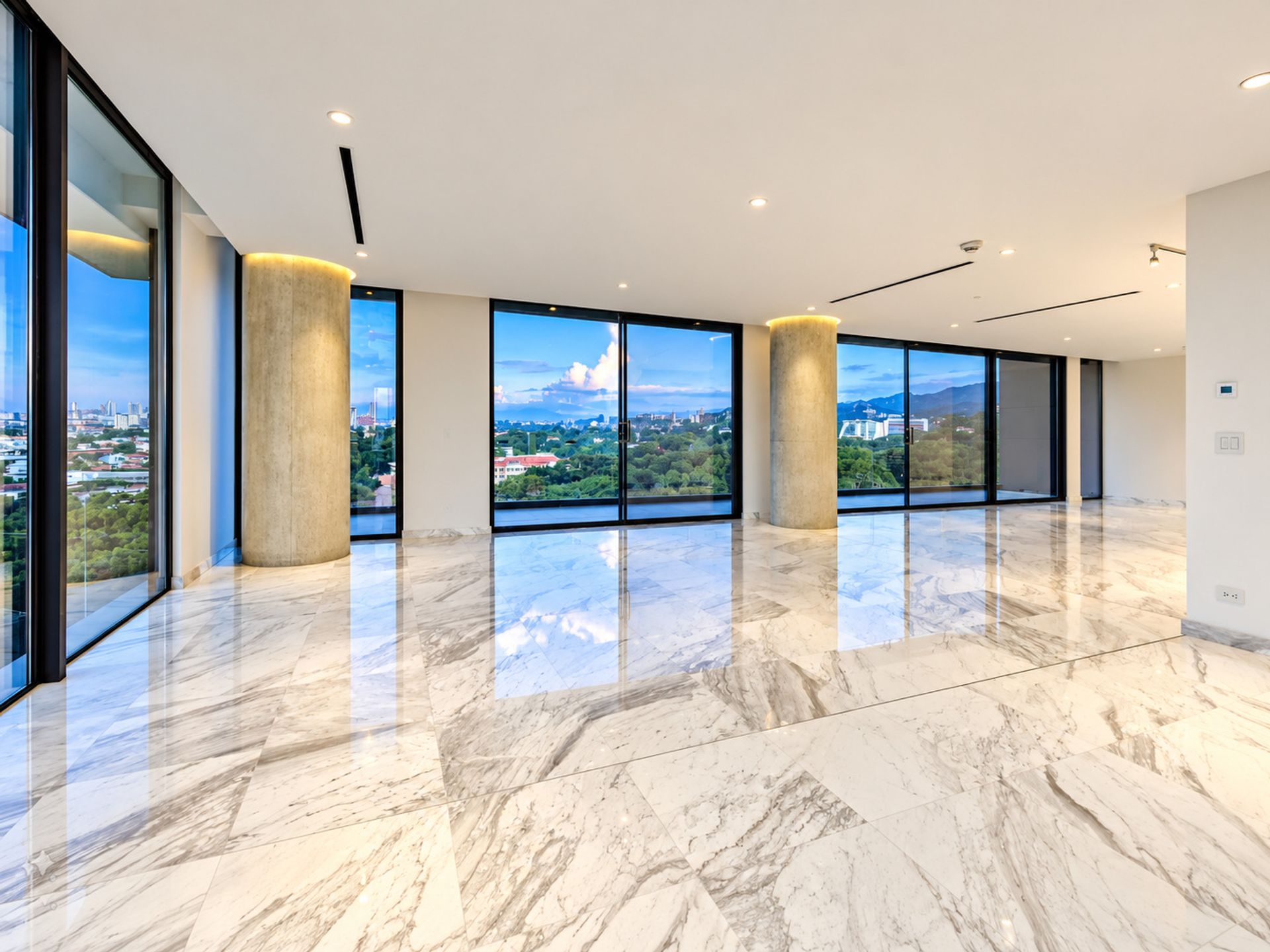 luxury penthouse for sale in avenida escazu condo for sale avenida escazu central park escazu apartamento para venta en avenida