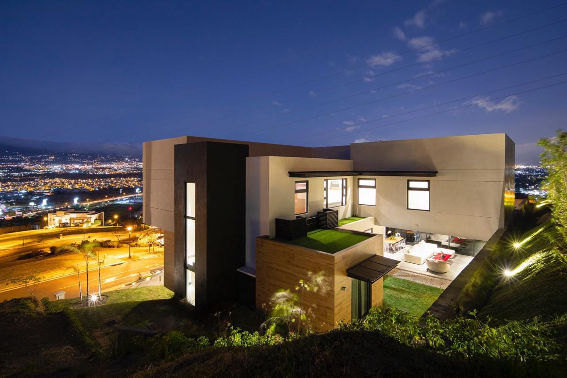 luxury house for sale cerro alto escazu, maria fernanda rivas bilash and charron real estate group costa rica pura vida
