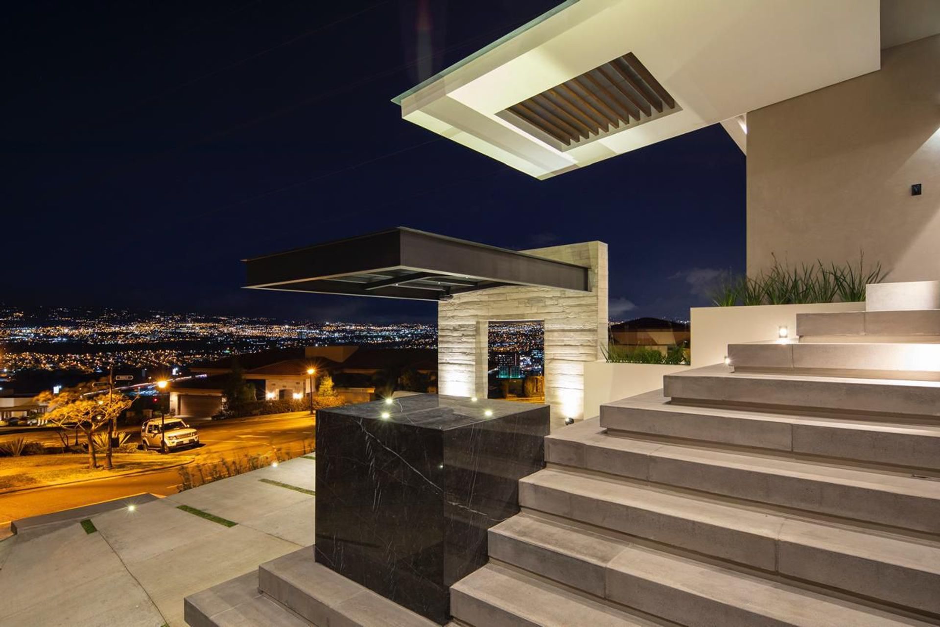 luxury house for sale cerro alto escazu, maria fernanda rivas bilash and charron real estate group costa rica pura vida