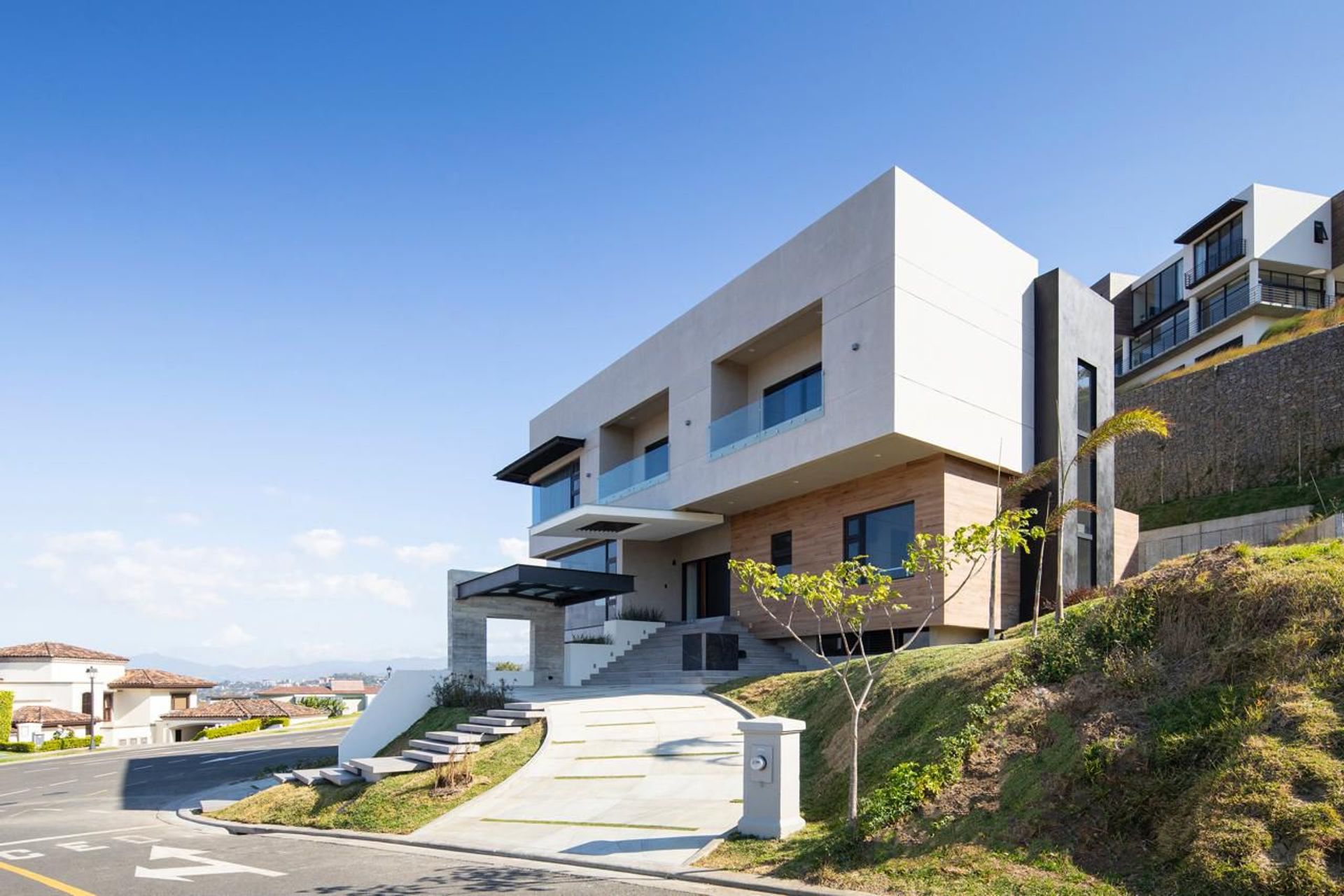 luxury house for sale cerro alto escazu, maria fernanda rivas bilash and charron real estate group costa rica pura vida