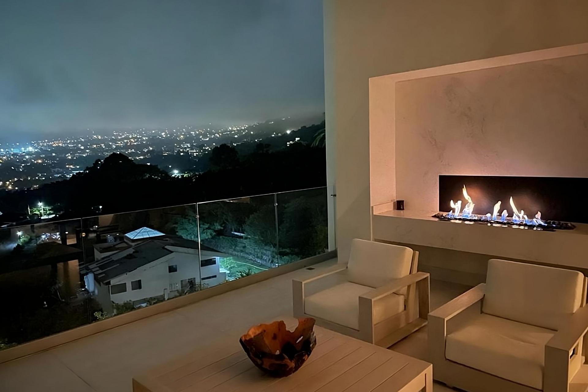  Jaboncillos, Escazu, San Jose 2